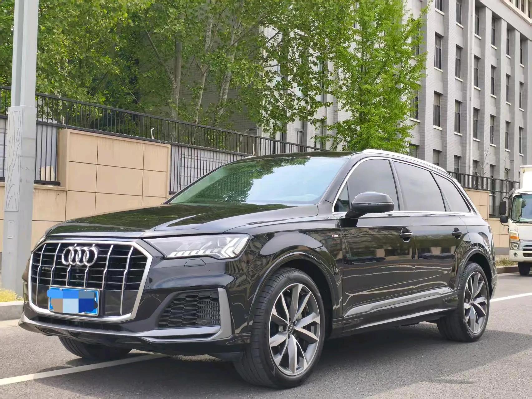 Audi Q7 (Imported) 2023 Q7 48V 3.0TFSI 55TFSI Quattro S line Sport Automatic