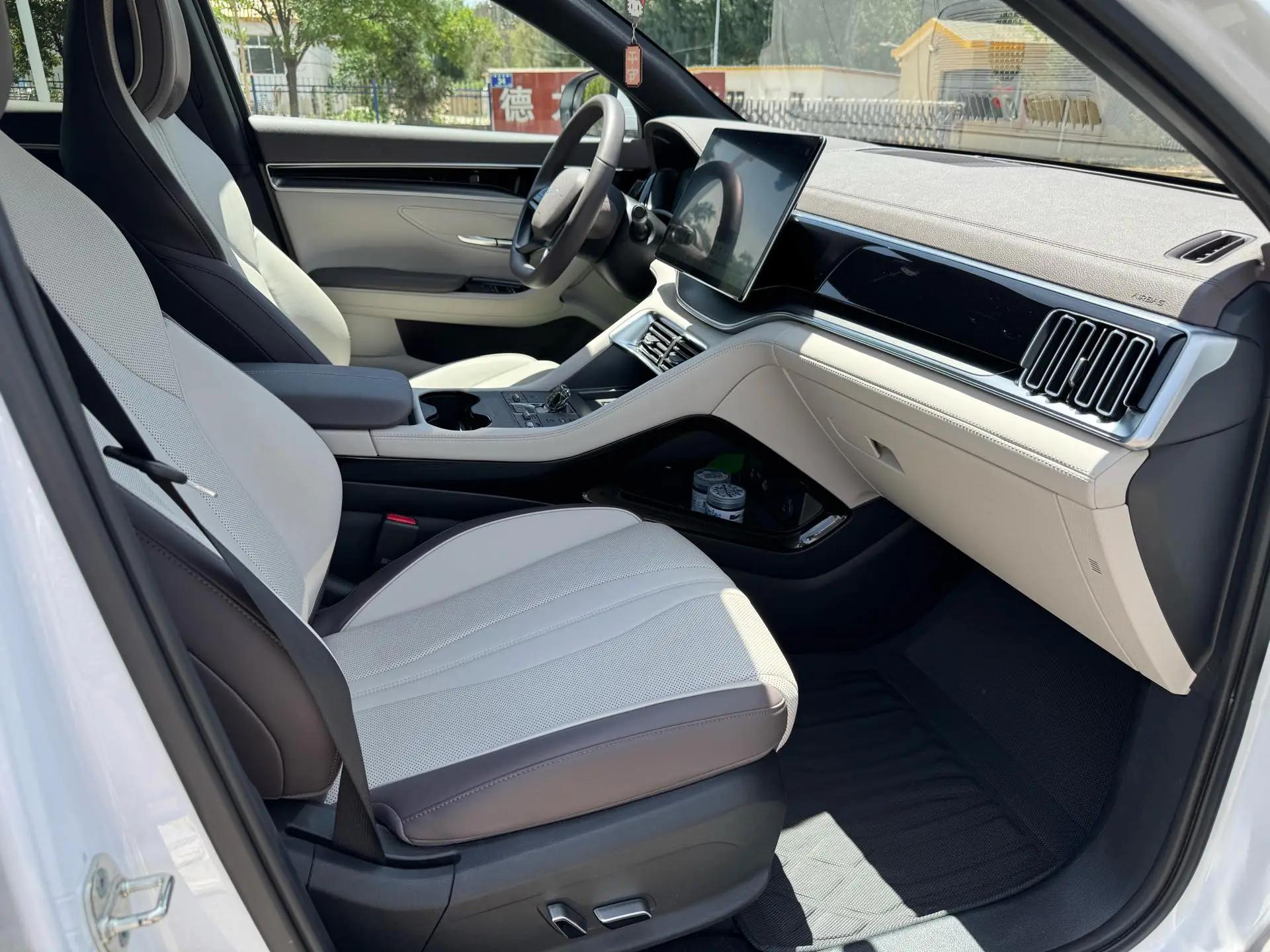 BYD Song PLUS New Energy 2025 Song PLUS DM-i 1.5 Stepless Smart Driving Edition 112KM Honorable Automatic Gear 7