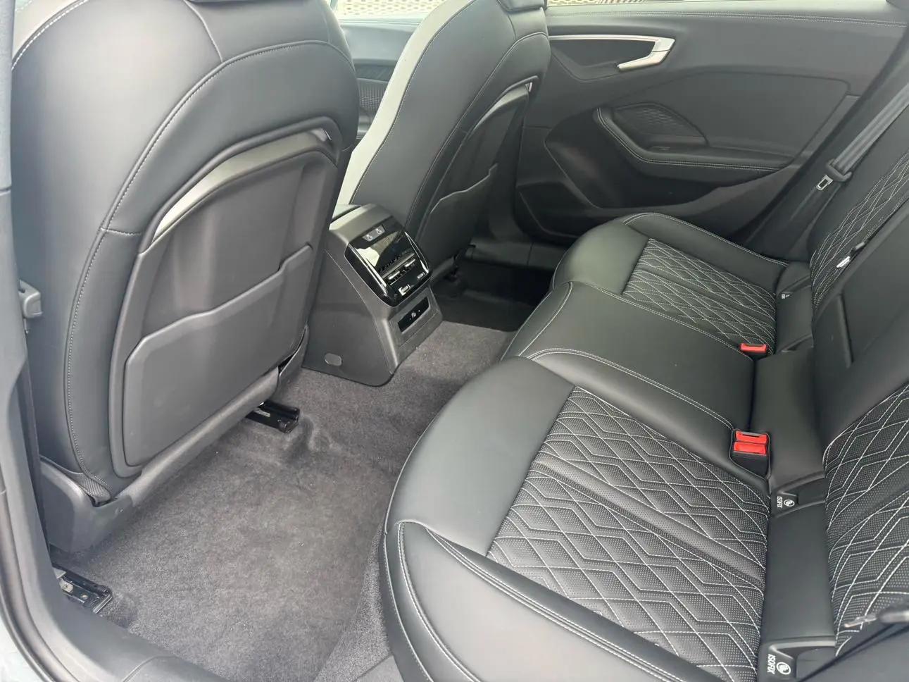 Audi A5L 2026 2.0T Sport Plus 12