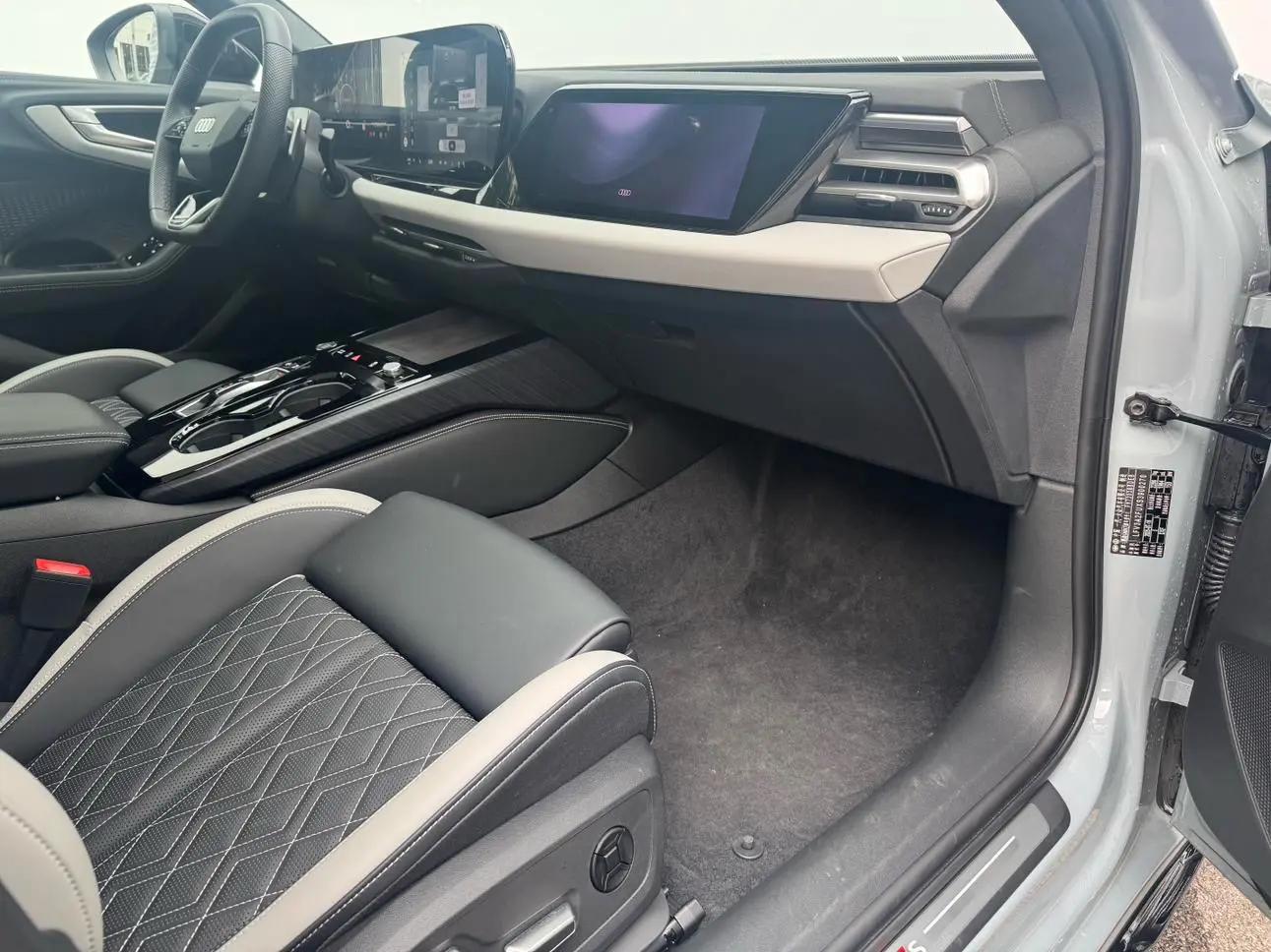Audi A5L 2026 2.0T Sport Plus 18