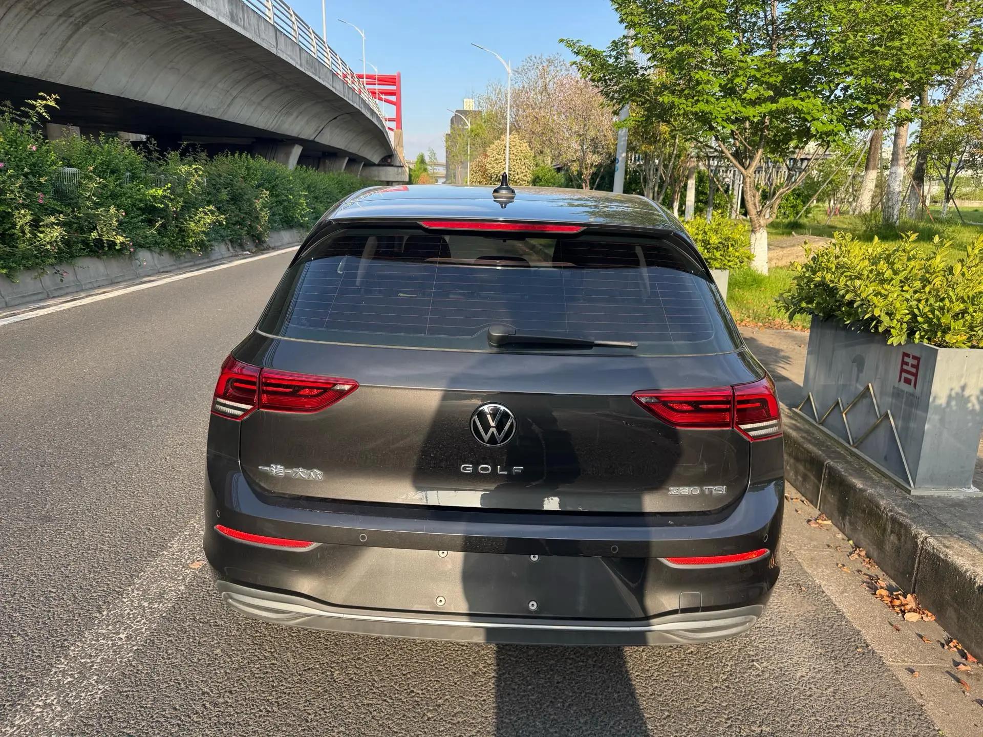 Golf 2021 280TSI DSG Pro 8