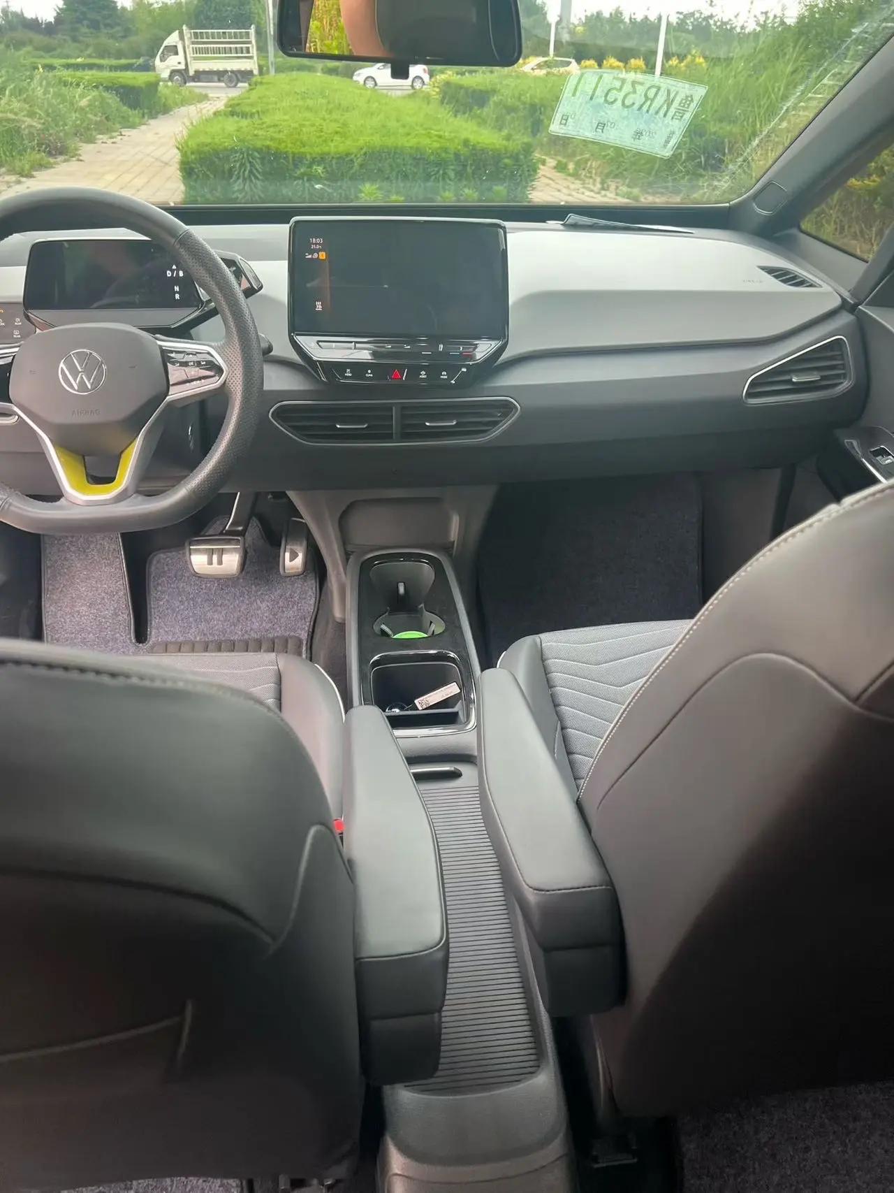 Volkswagen 2023 ID. 3 Upgraded Pure Smart Edition, Automatic Transmission 6