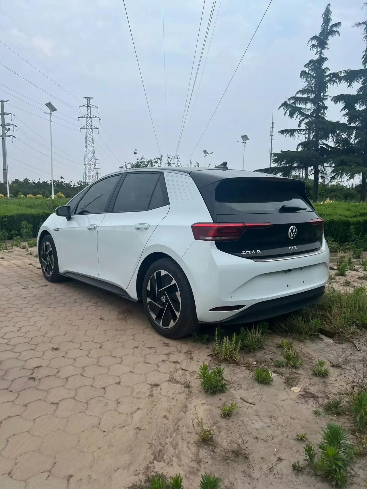 Volkswagen 2023 ID. 3 Upgraded Pure Smart Edition, Automatic Transmission 7