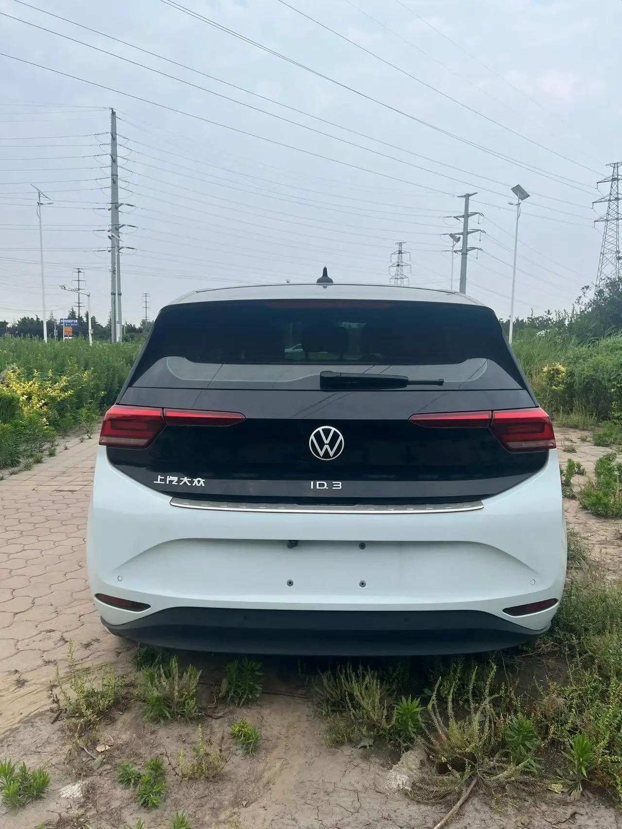 Volkswagen 2023 ID. 3 Upgraded Pure Smart Edition, Automatic Transmission 8