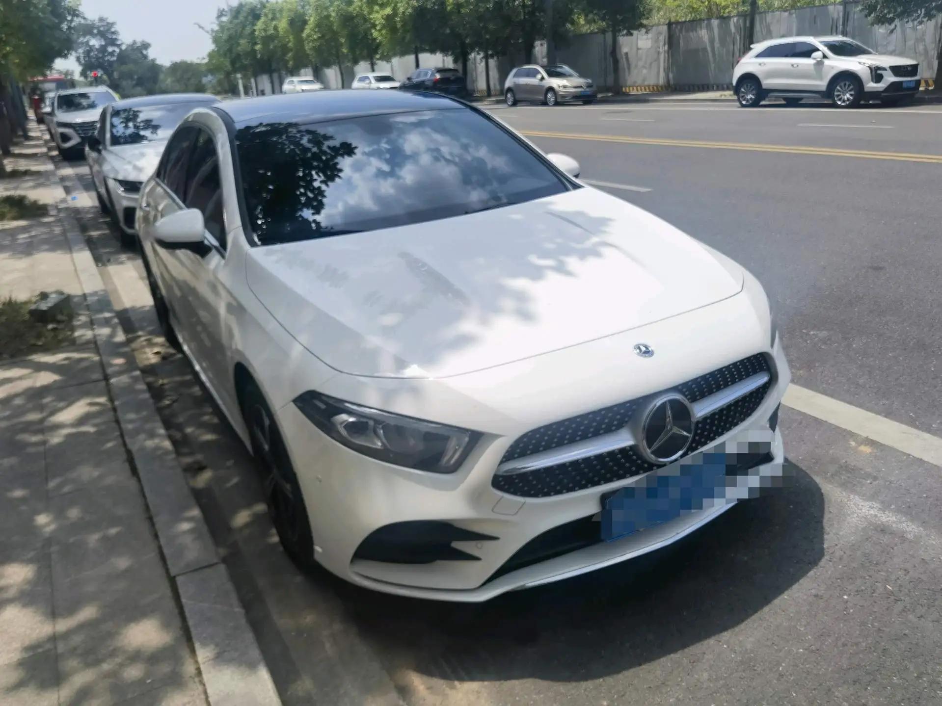 Mercedes Benz Class A 2022 Model Changed to Class A 200 L Sports Sedan Fashion Model 2