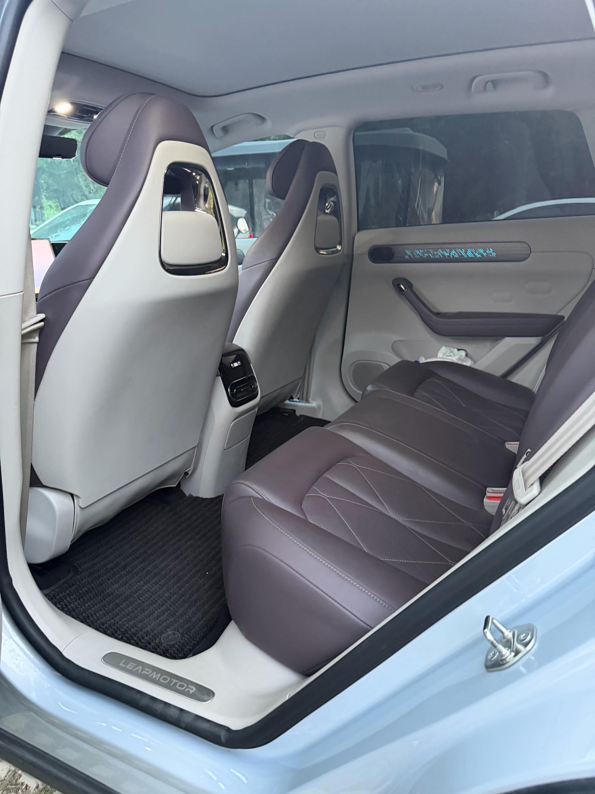 Leapmotor C11 2024 Pure Electric 580 Premium Edition 3