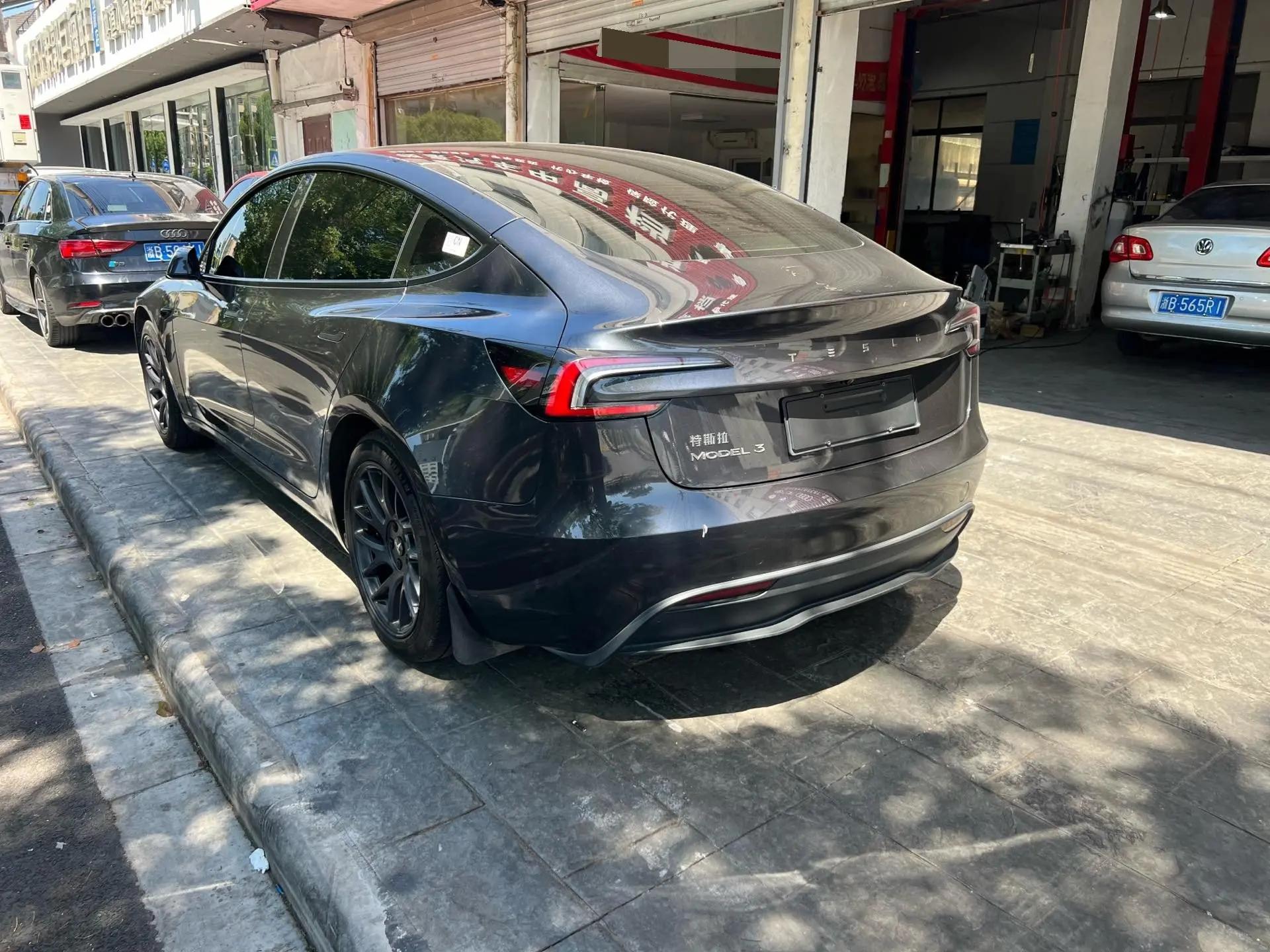 Model 3 2023 Rear-Wheel Drive Edition 3