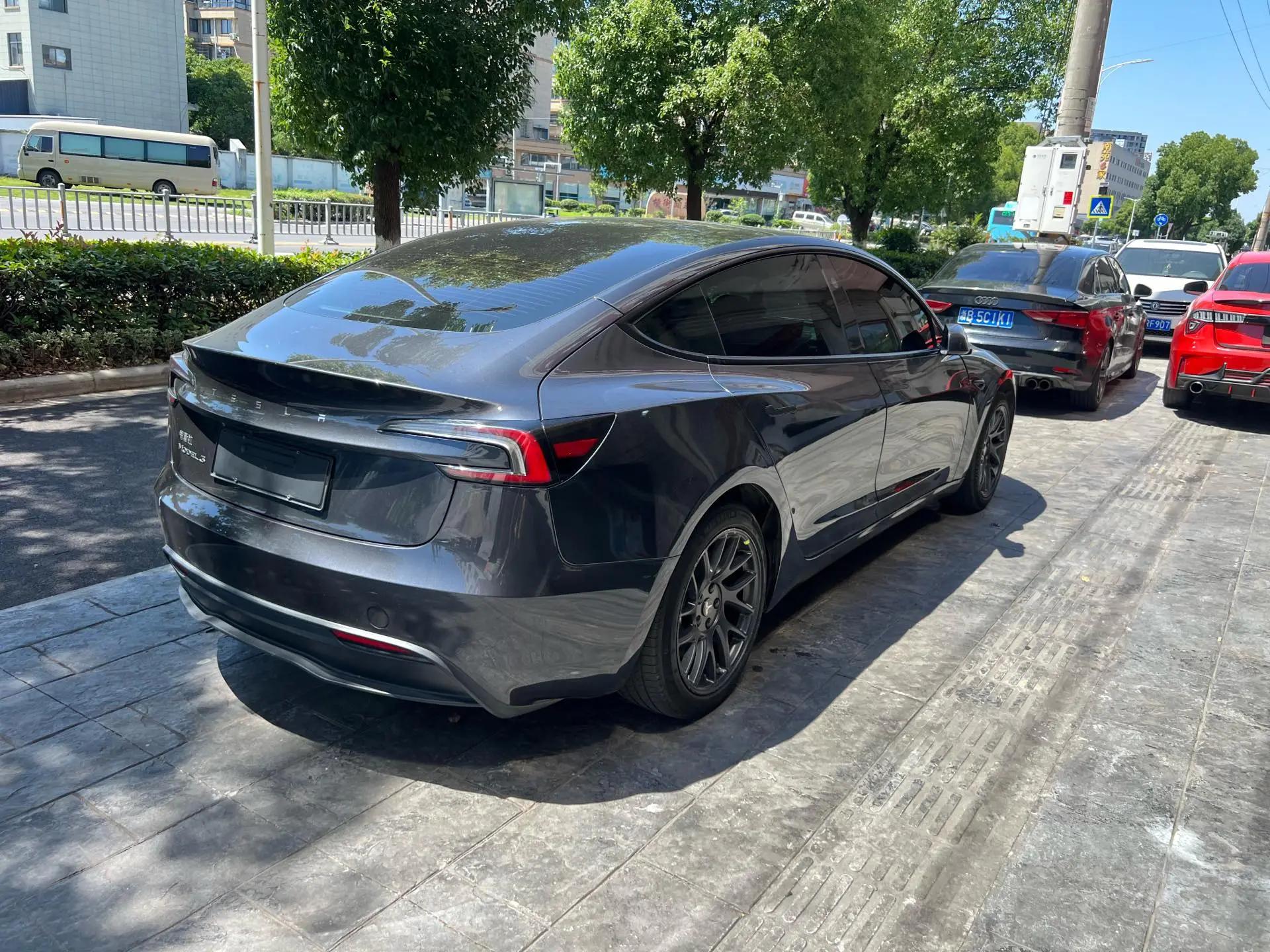 Model 3 2023 Rear-Wheel Drive Edition 4