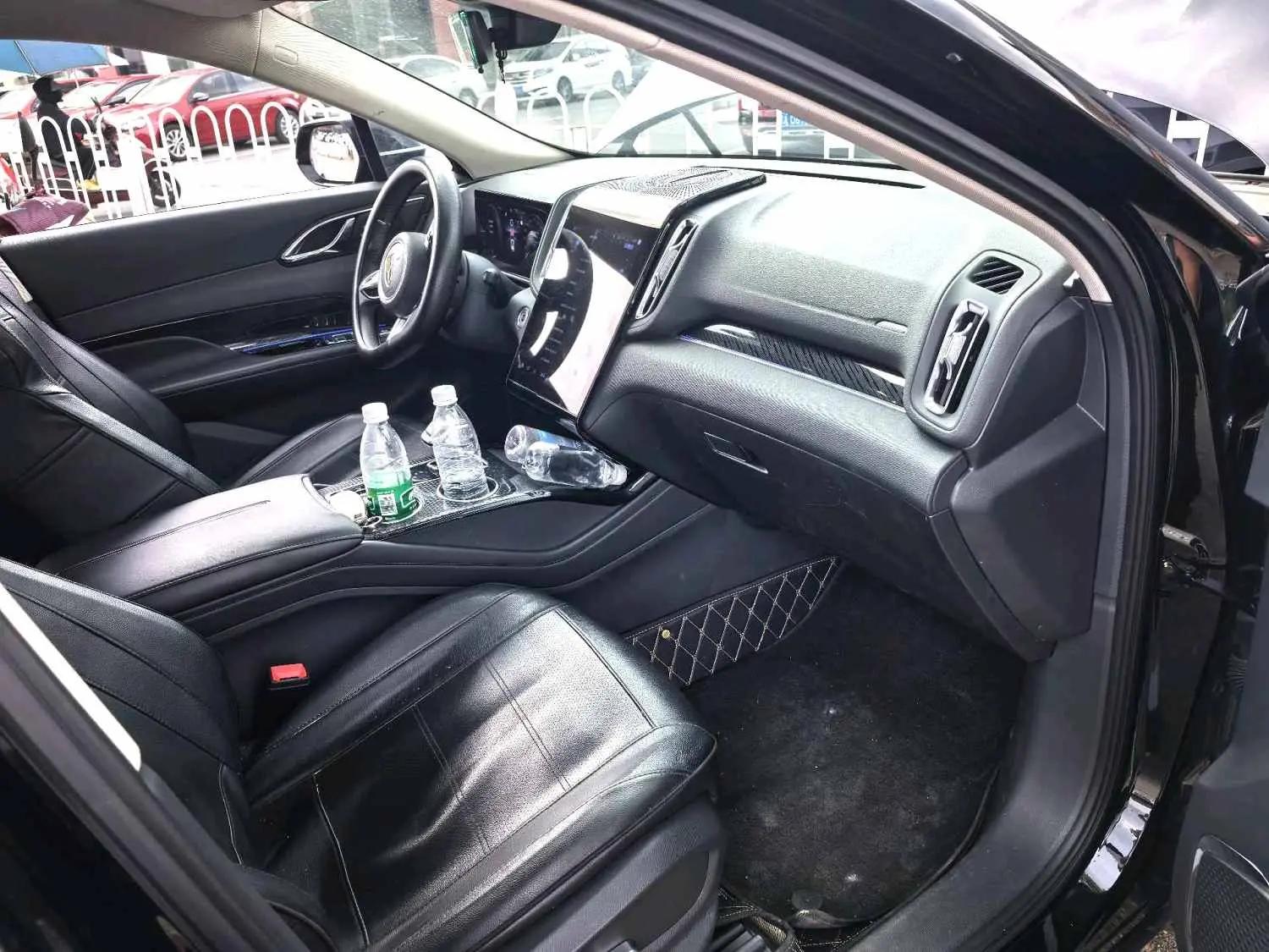 HongQi HS3 2023 1.5T Two-Drive HEV 5