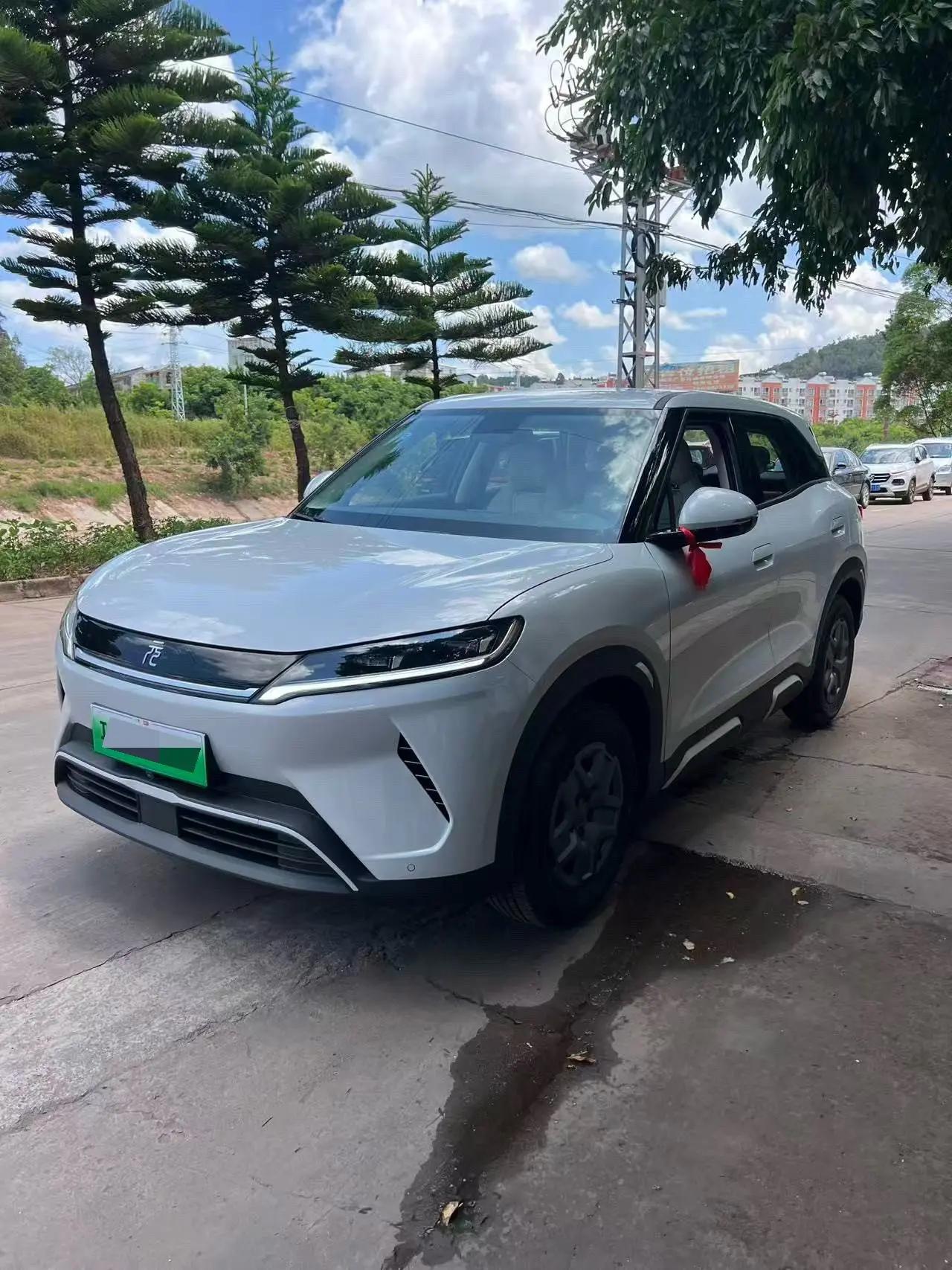 BYD 2025 Yuan UP 301KM Pilot Automatic Gear