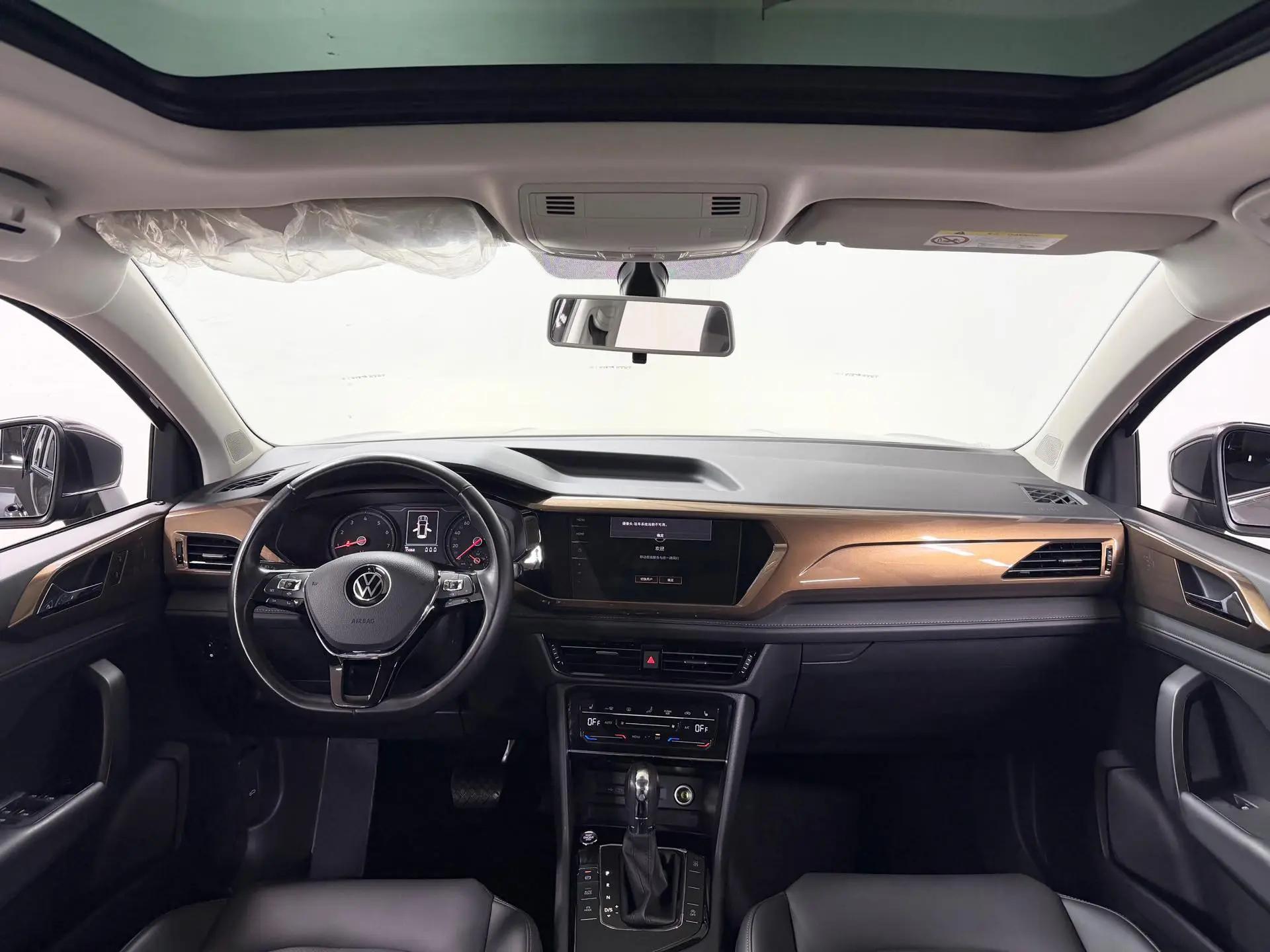 Tougu 2021 280TSI Front-Wheel Drive Luxury PLUS Edition 8