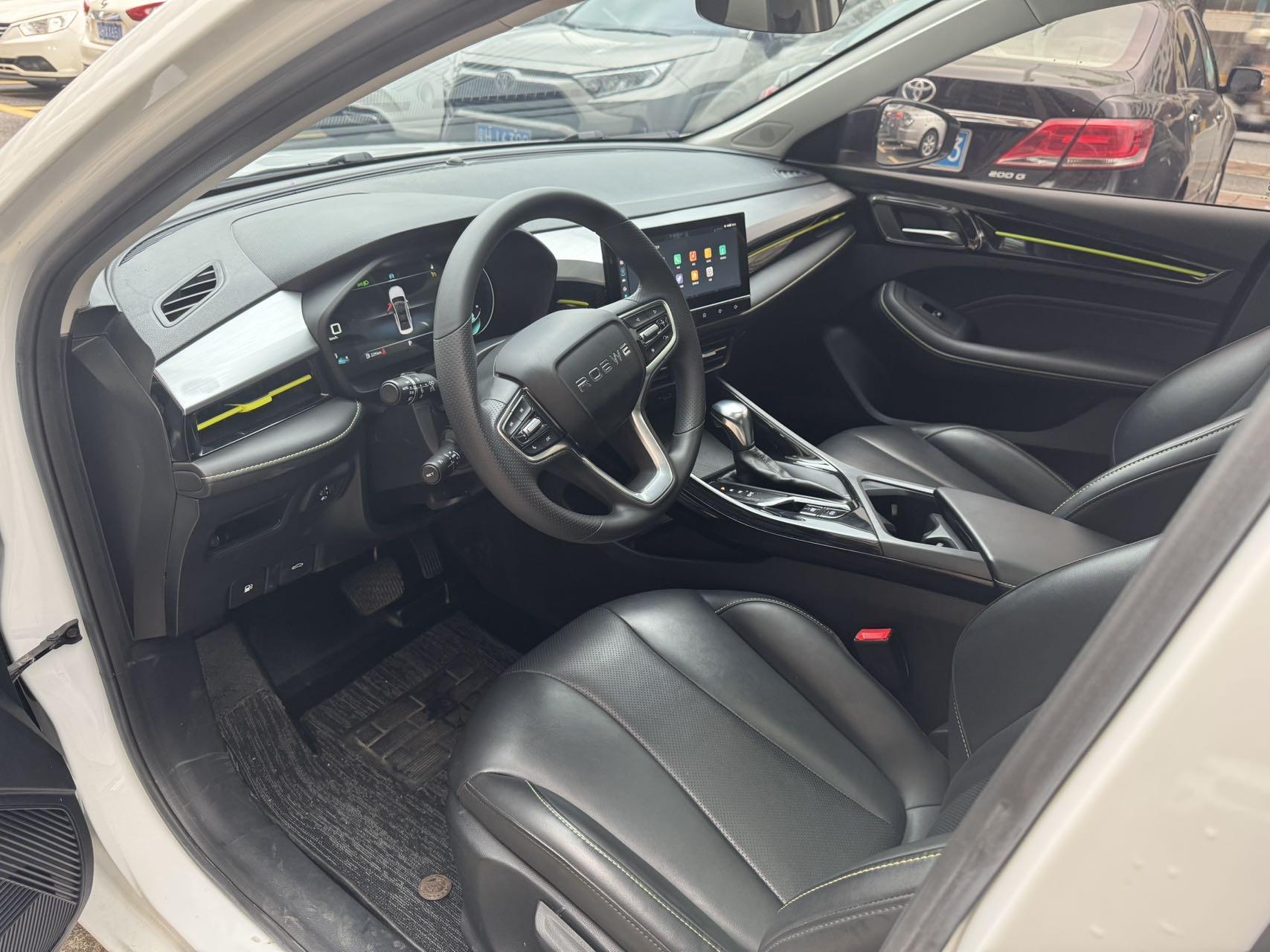Roewe i5 2021 1.5L CVT Diamond Edition 4