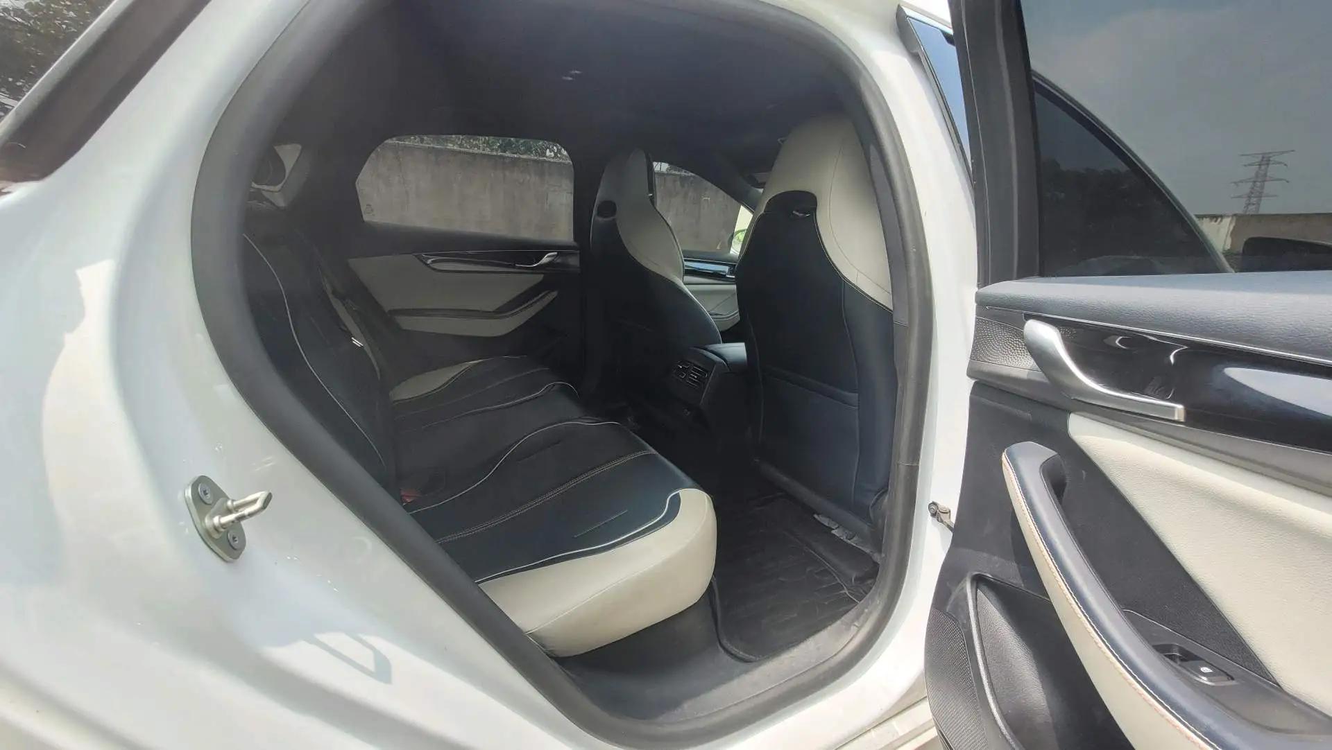 BYD 2023 Qin PLUS DM-i 1.5 stepless champion version Exceed 120KM automatic gear 13