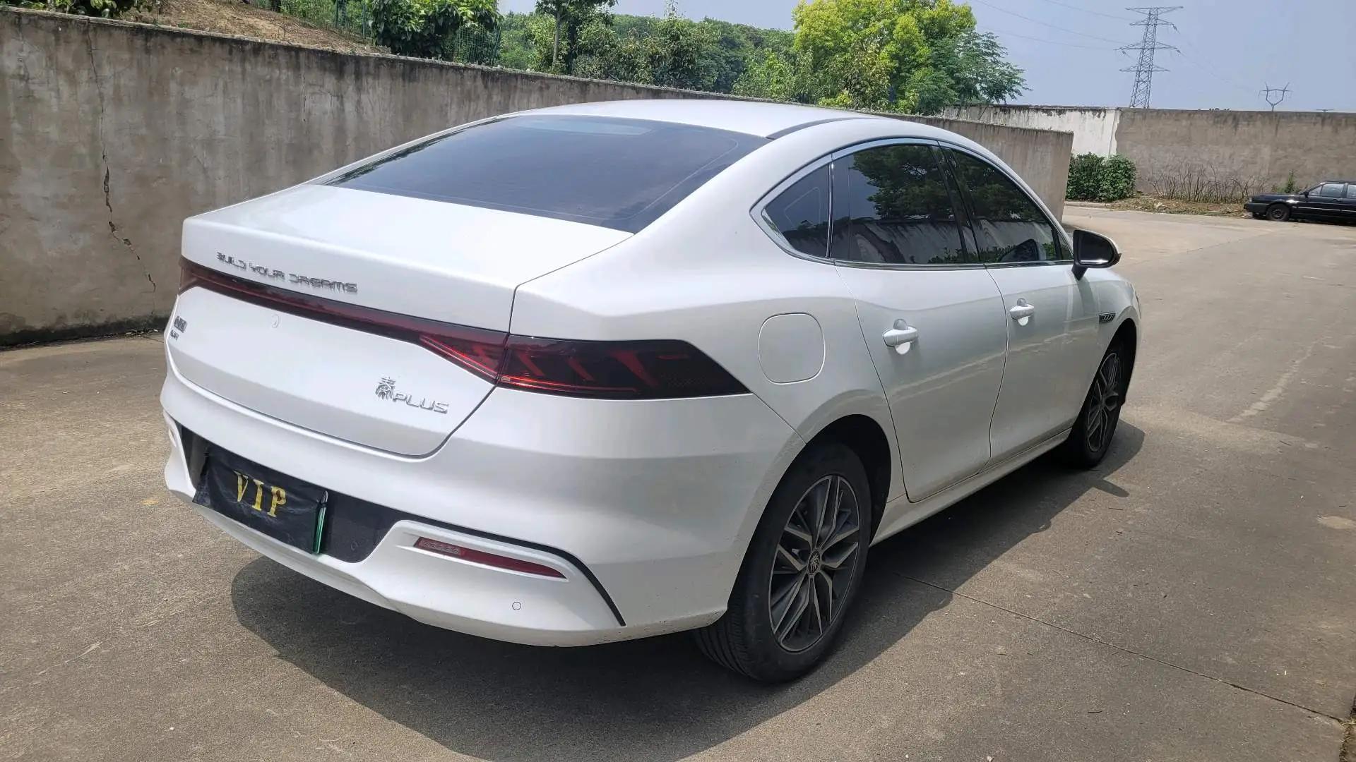 BYD 2023 Qin PLUS DM-i 1.5 stepless champion version Exceed 120KM automatic gear 15