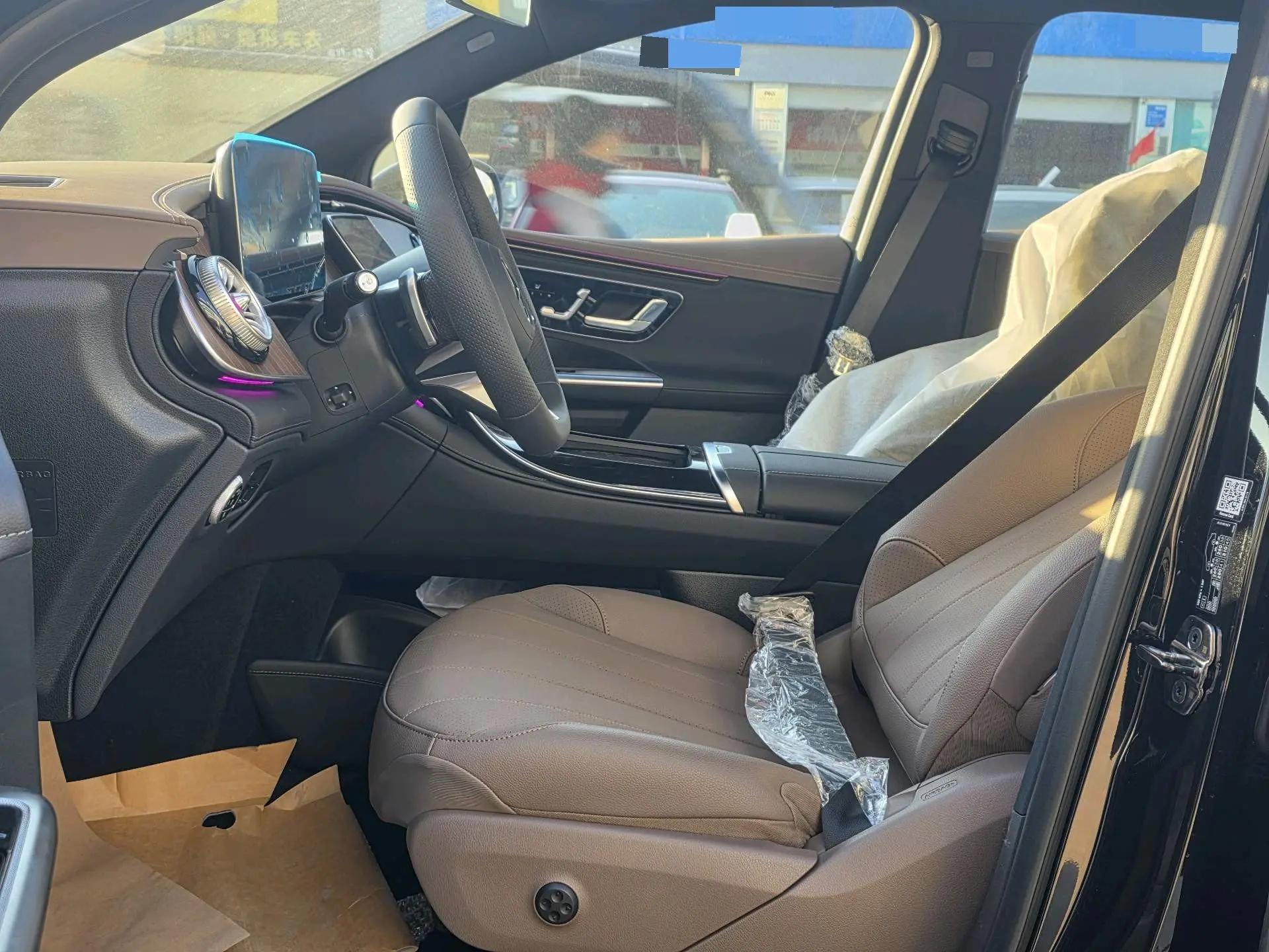 Mercedes Benz EQE SUV 2024 500 4MATIC Pioneer Edition 6