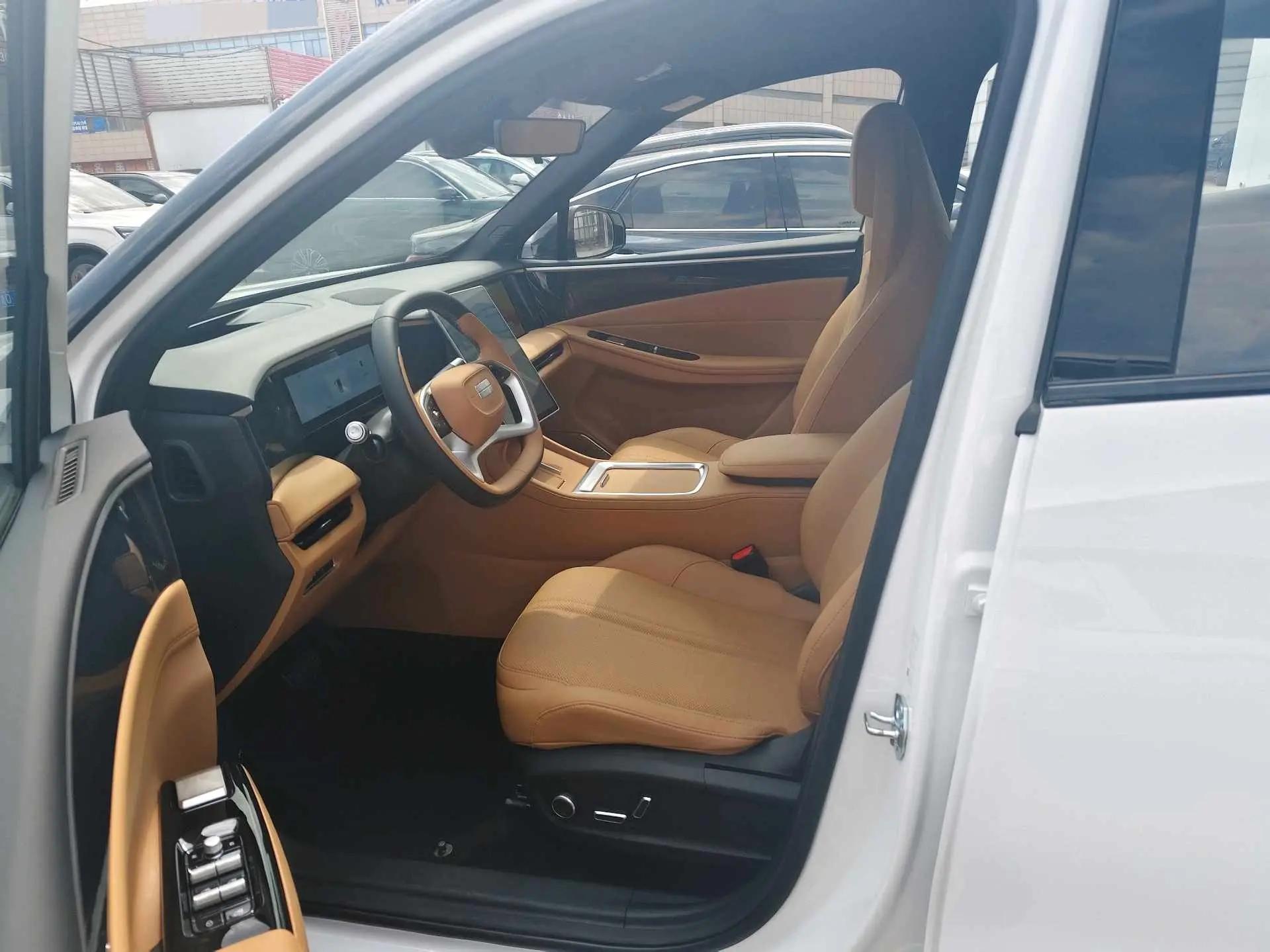 Geely Galaxy 2025 Model L7 EM-i 1.5 115km Exploration Edition Automatic 5