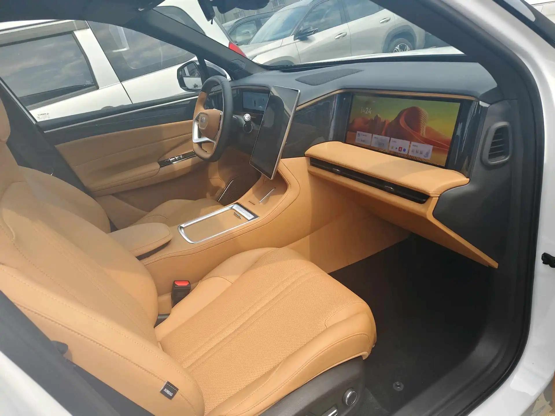 Geely Galaxy 2025 Model L7 EM-i 1.5 115km Exploration Edition Automatic 8