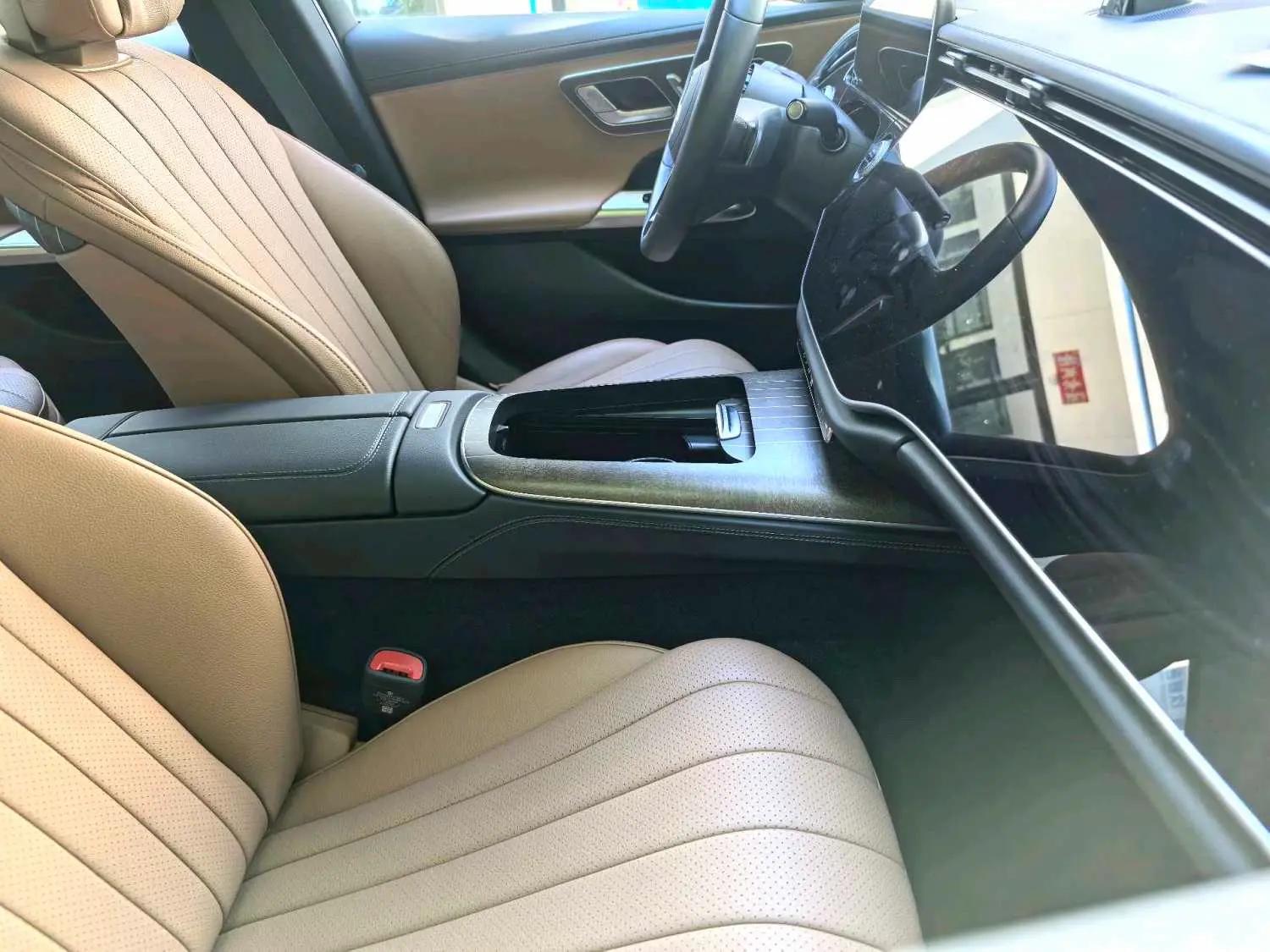 Mercedes Benz E-Class New Energy 2024 Model E 350 e L 2.0T Automatic 4