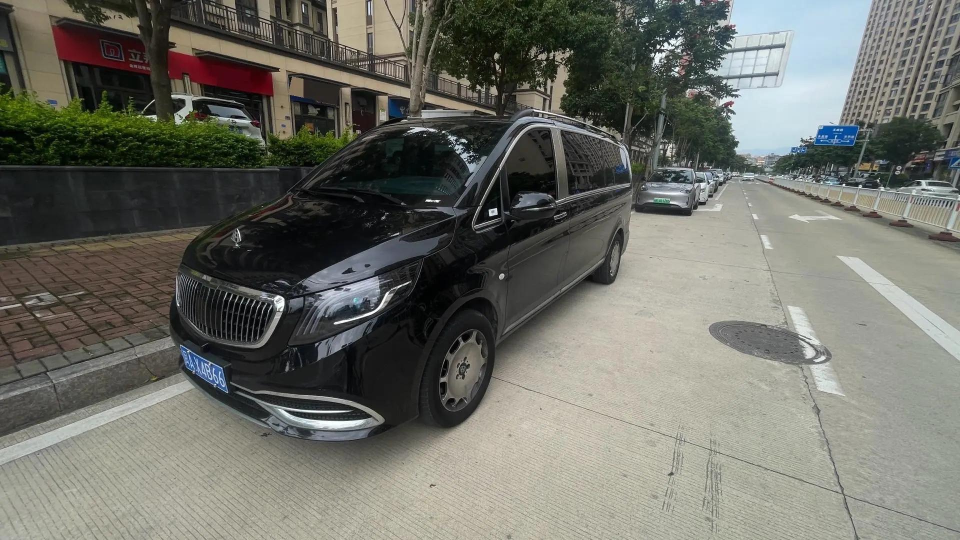 Mercedes Benz 2023 V-Class 2.0T Elite 7-Seater Automatic