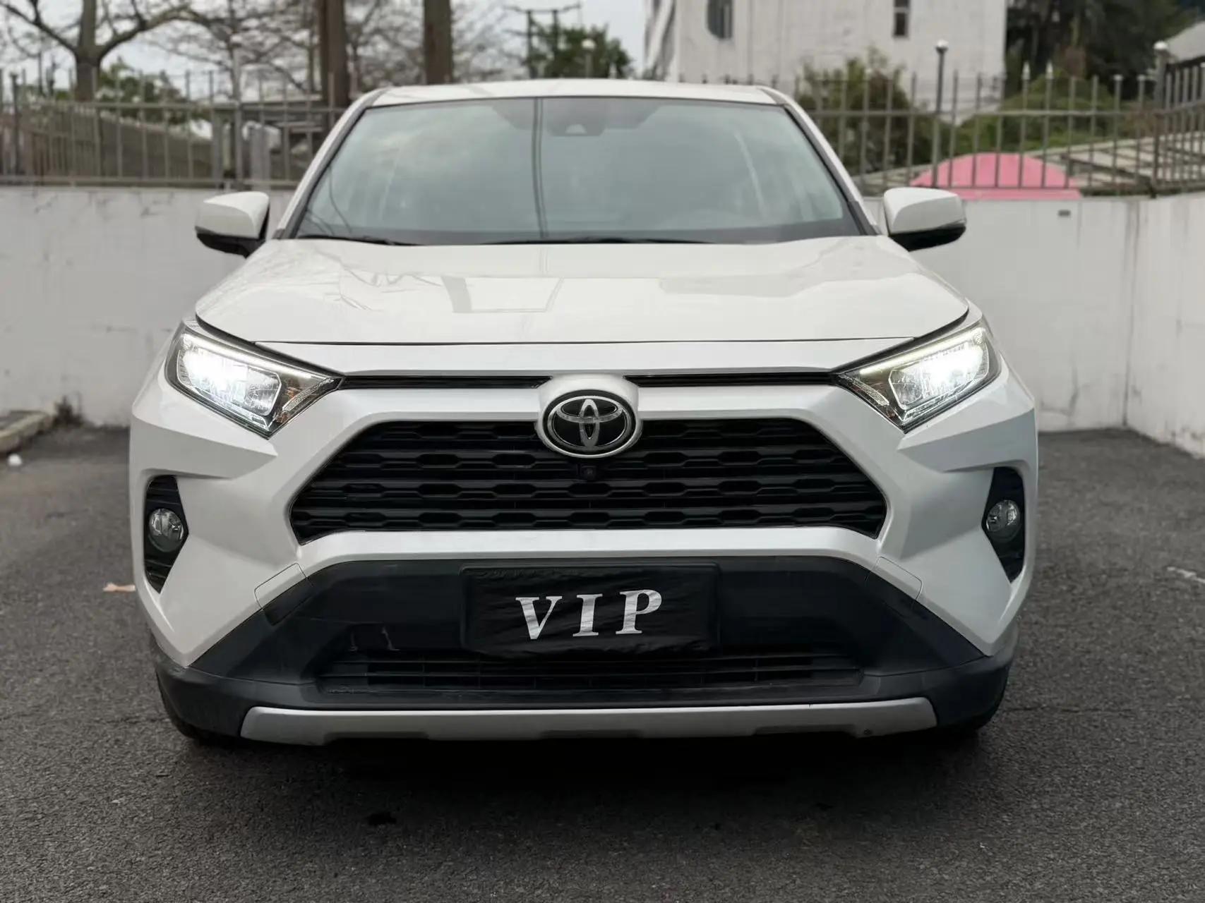 RAV4 Rongfeng 2020 2.0L CVT Two-Drive Fashion Edition 3