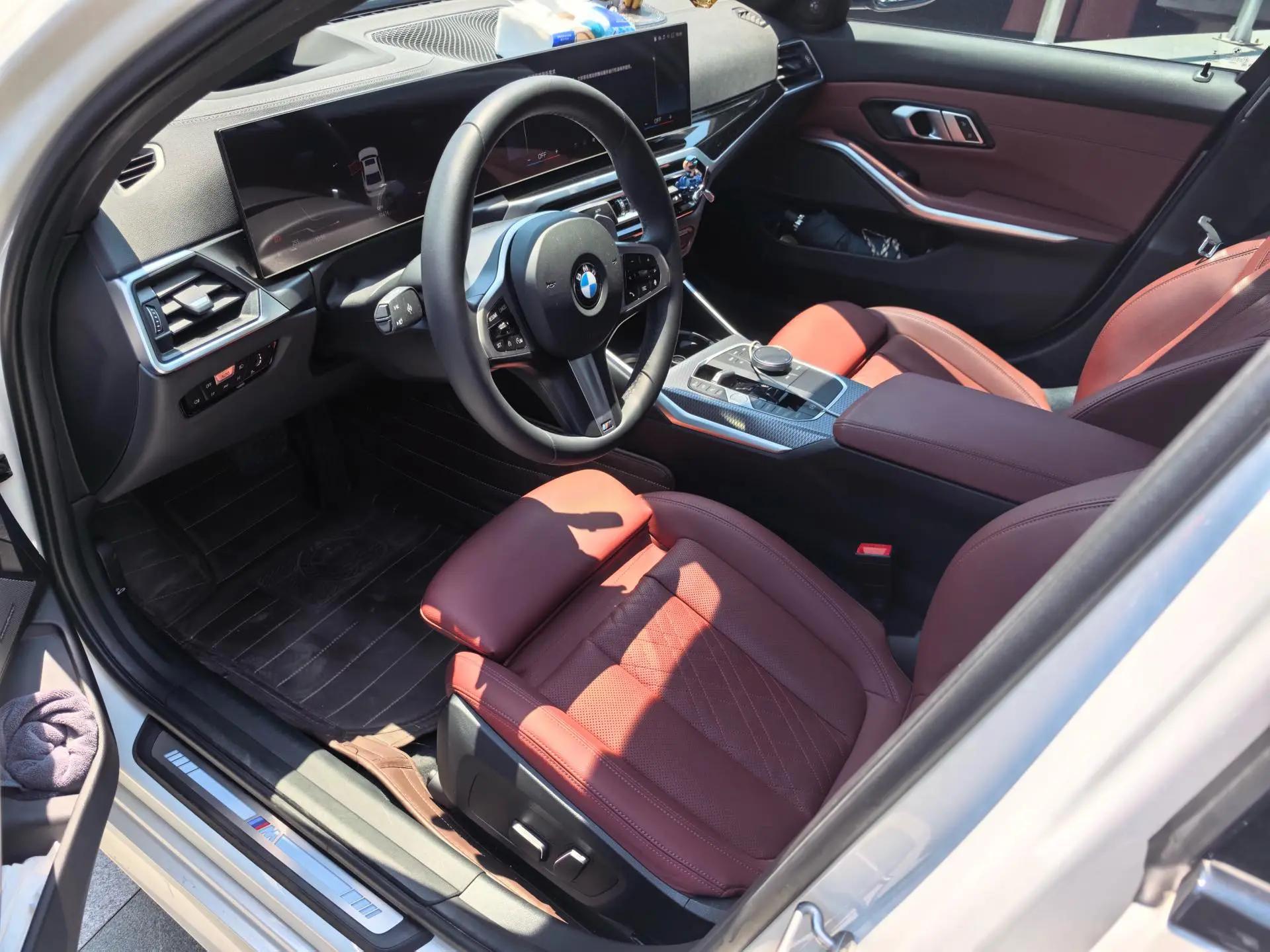 BMW 3 Series 2024 Model 330i 2.0T M Sport Night Edition Automatic 2