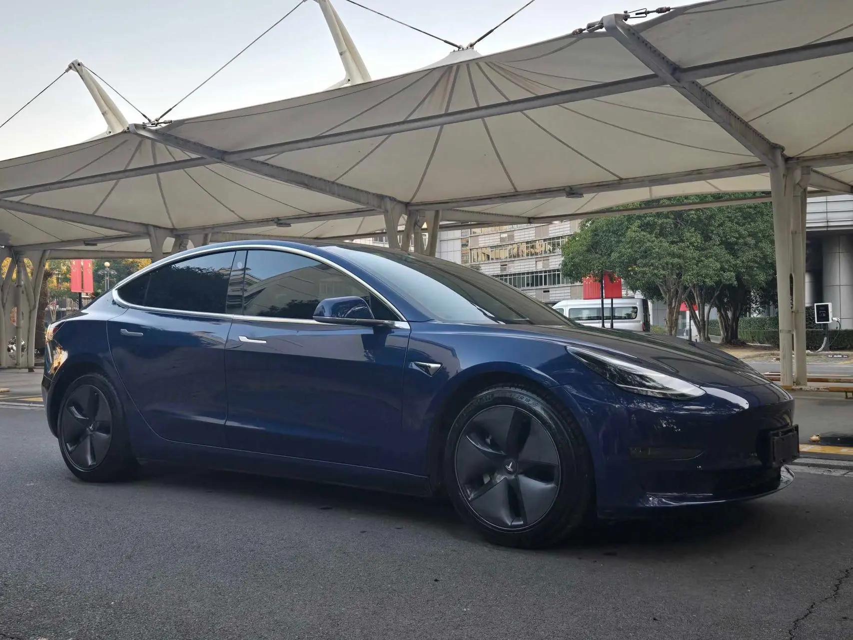 Model 3 2020 long-range rear-wheel drive version 6