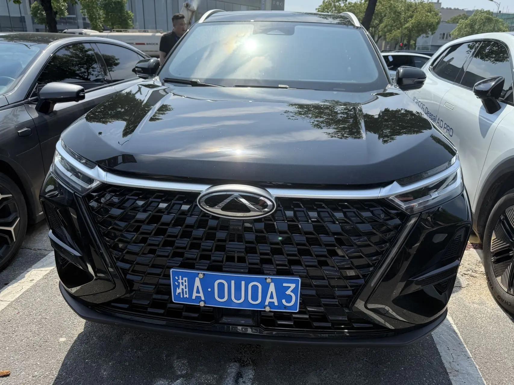 Chery 2025 Ruihu 8 PRO 1.6T 290T Two-Drive Luxury Automatic 2