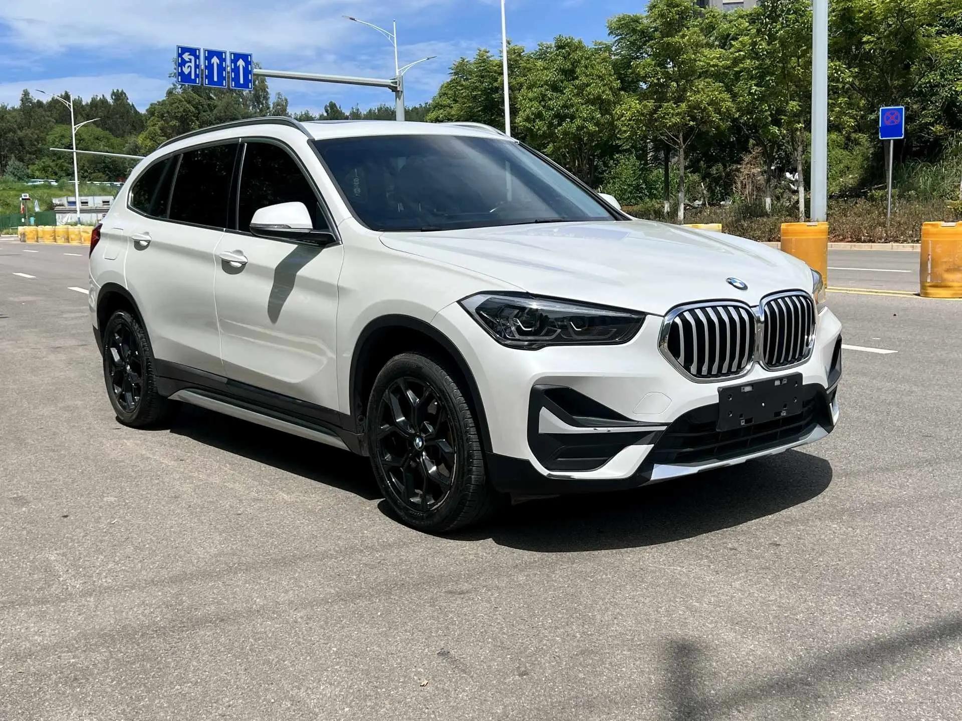 BMW X1 2021 sDrive25Li Leading Model 3