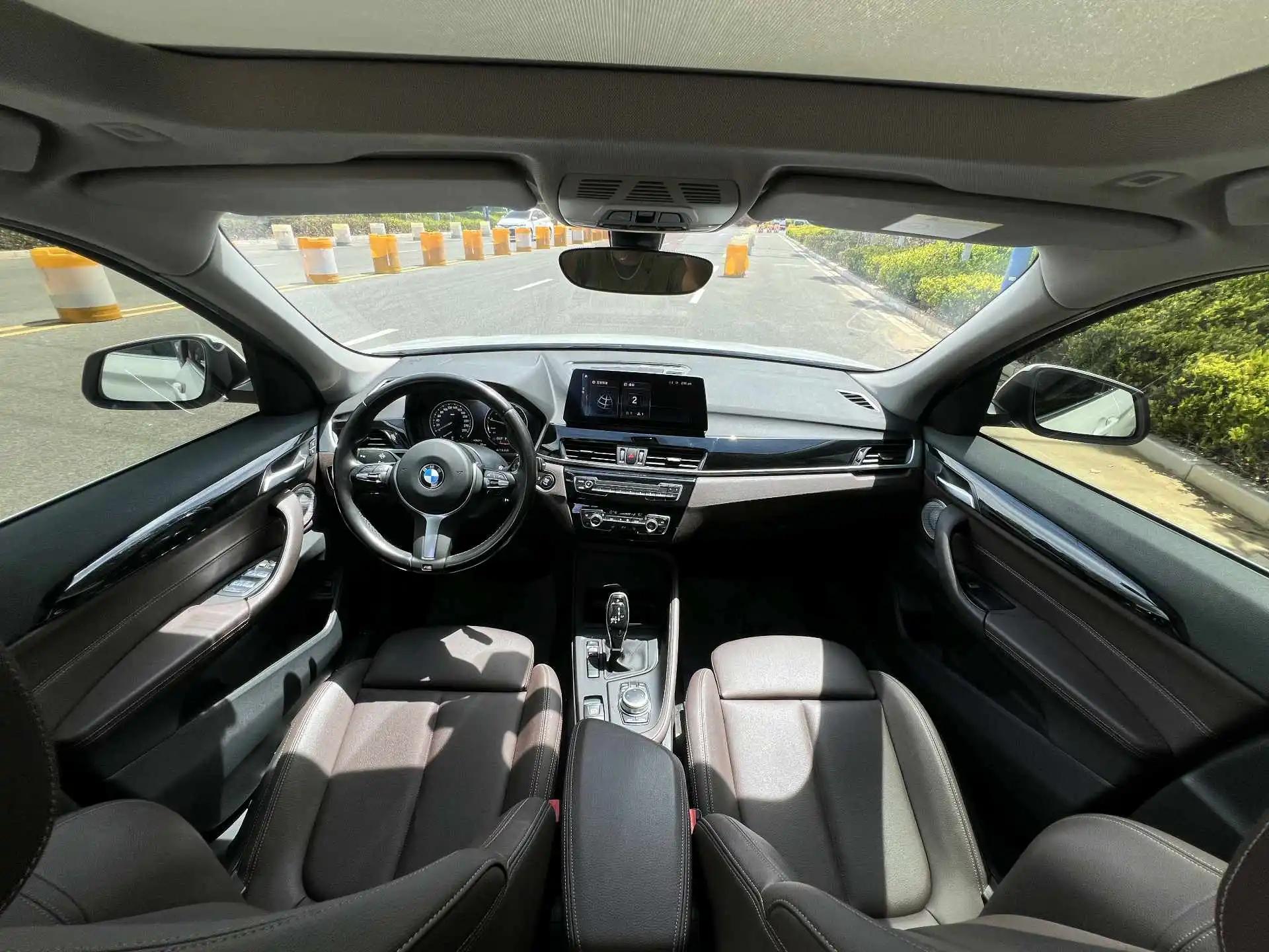 BMW X1 2021 sDrive25Li Leading Model 5
