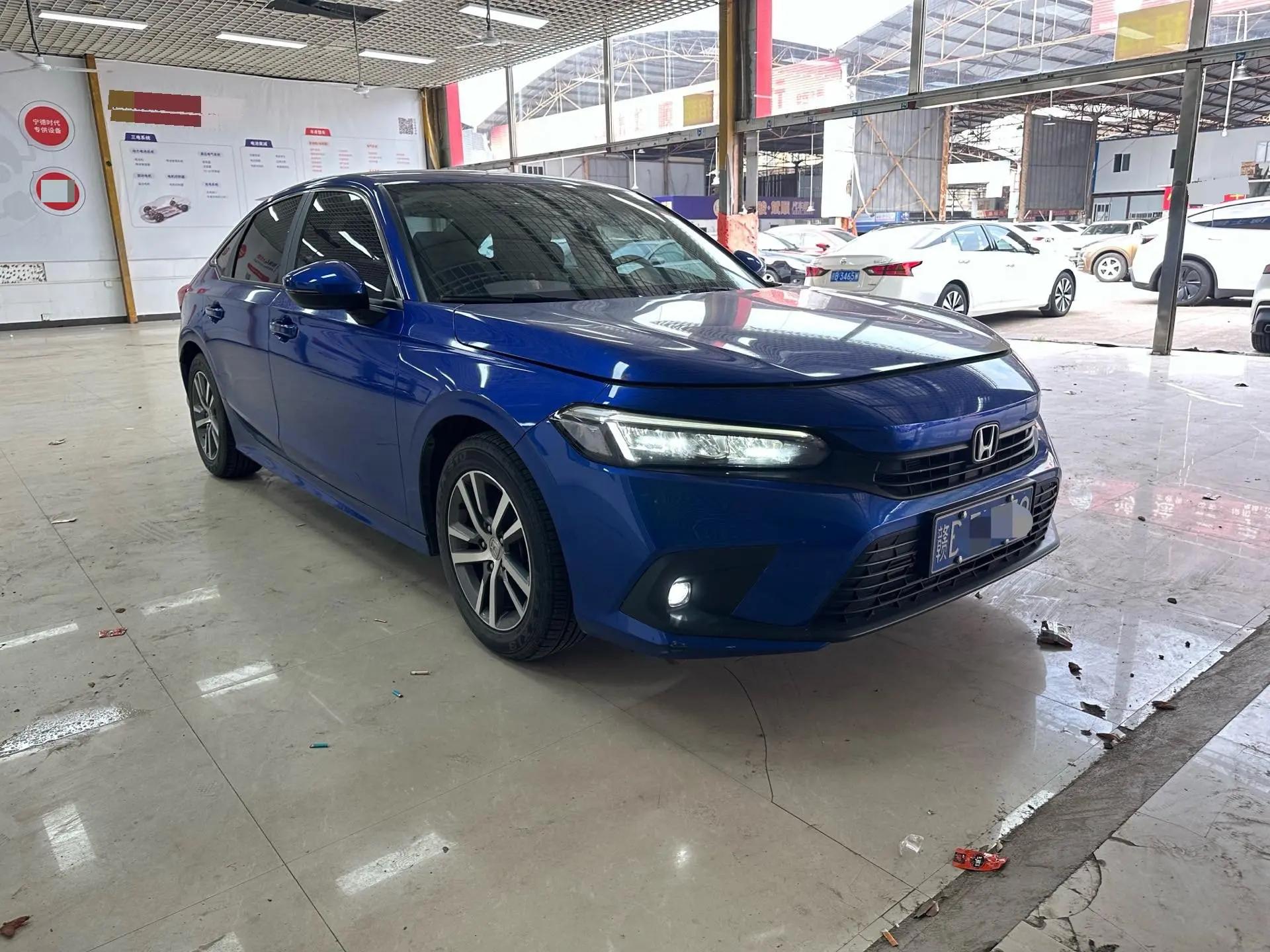 Civic 2022 240TURBO CVT Dynamic Edition 2