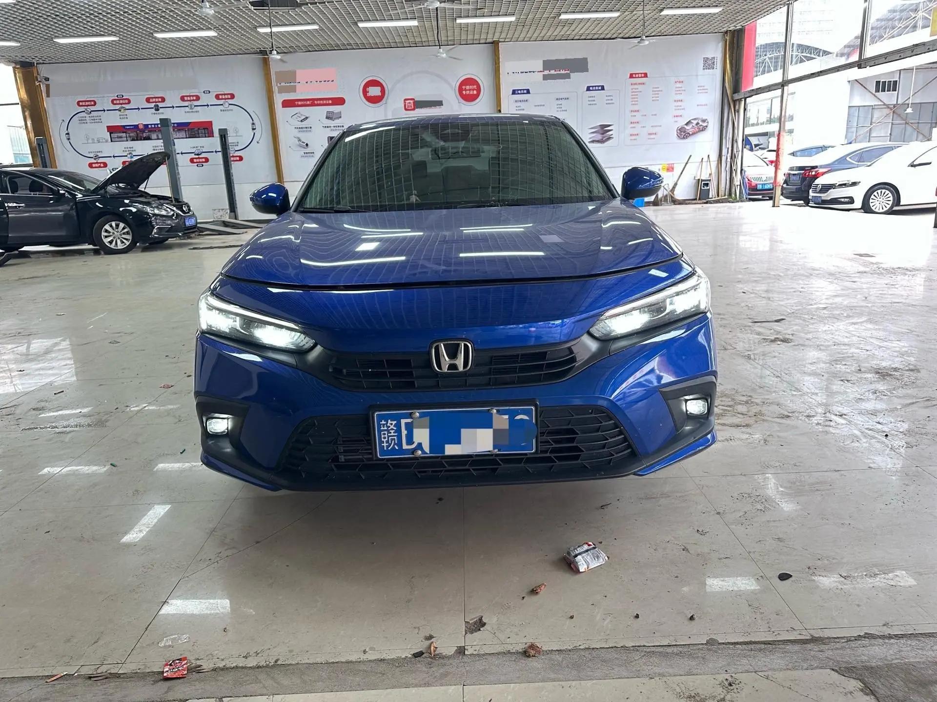 Civic 2022 240TURBO CVT Dynamic Edition 3