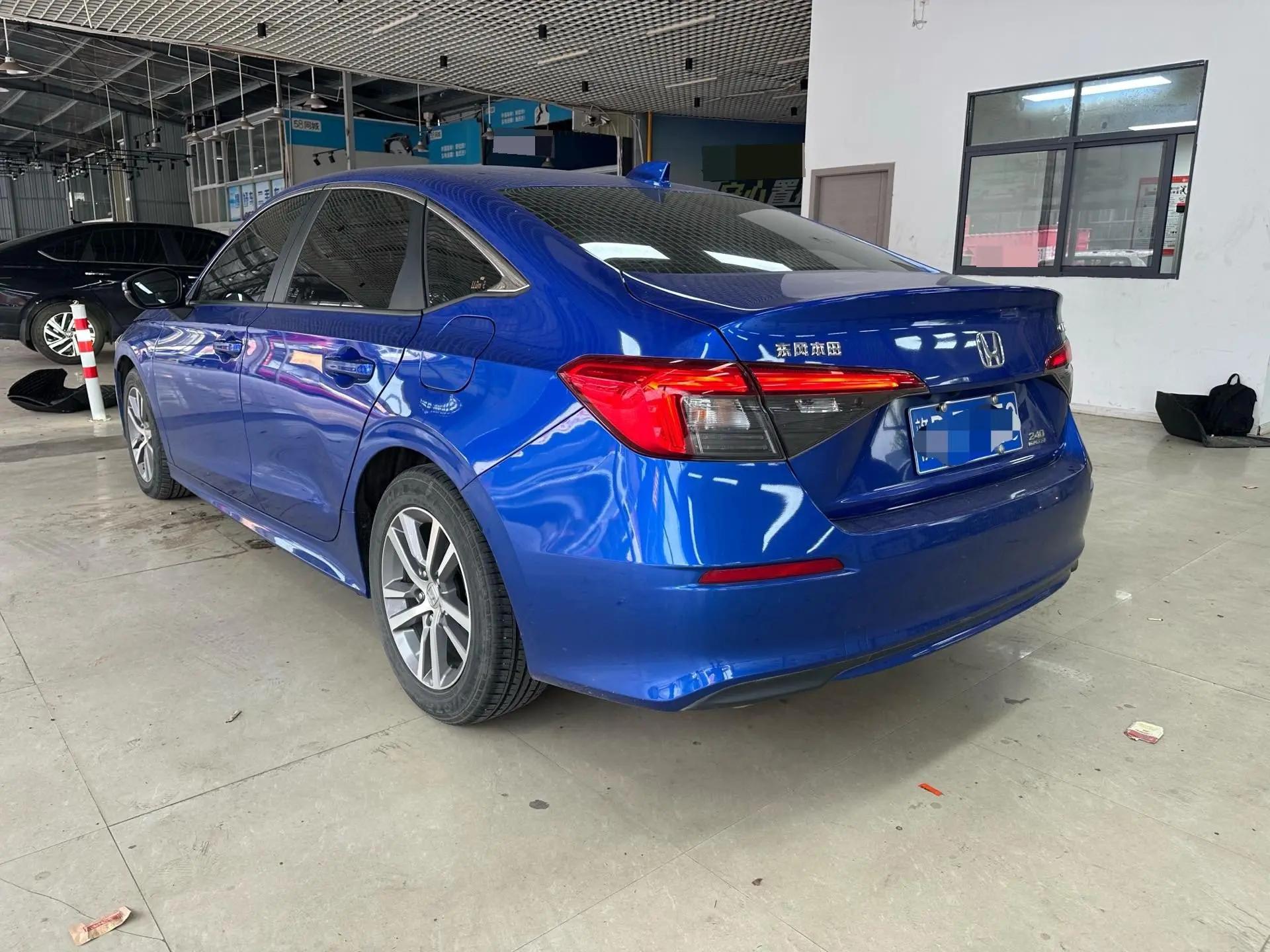 Civic 2022 240TURBO CVT Dynamic Edition 4
