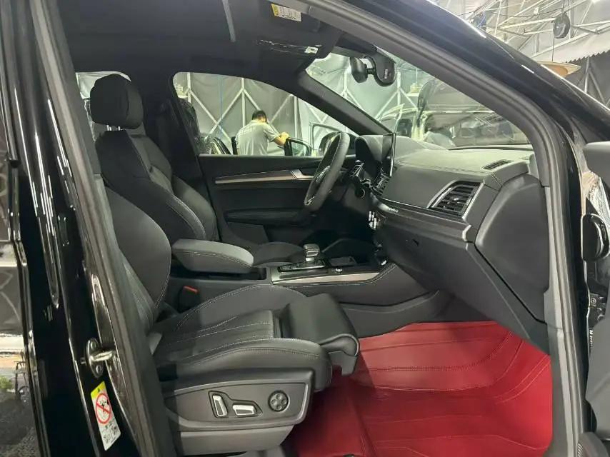 Audi 2023 Q5L 2.0TFSI 45TFSI luxury dynamic automatic transmission 9
