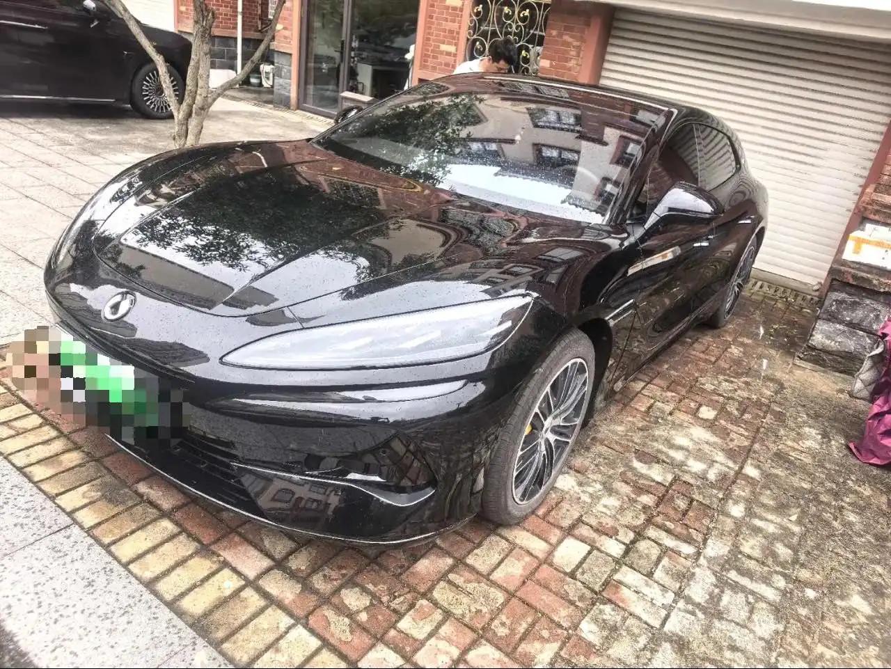 Denza 2024 Denza Z9GT 2.0T stepless 1100 four-wheel drive Max version automatic gear