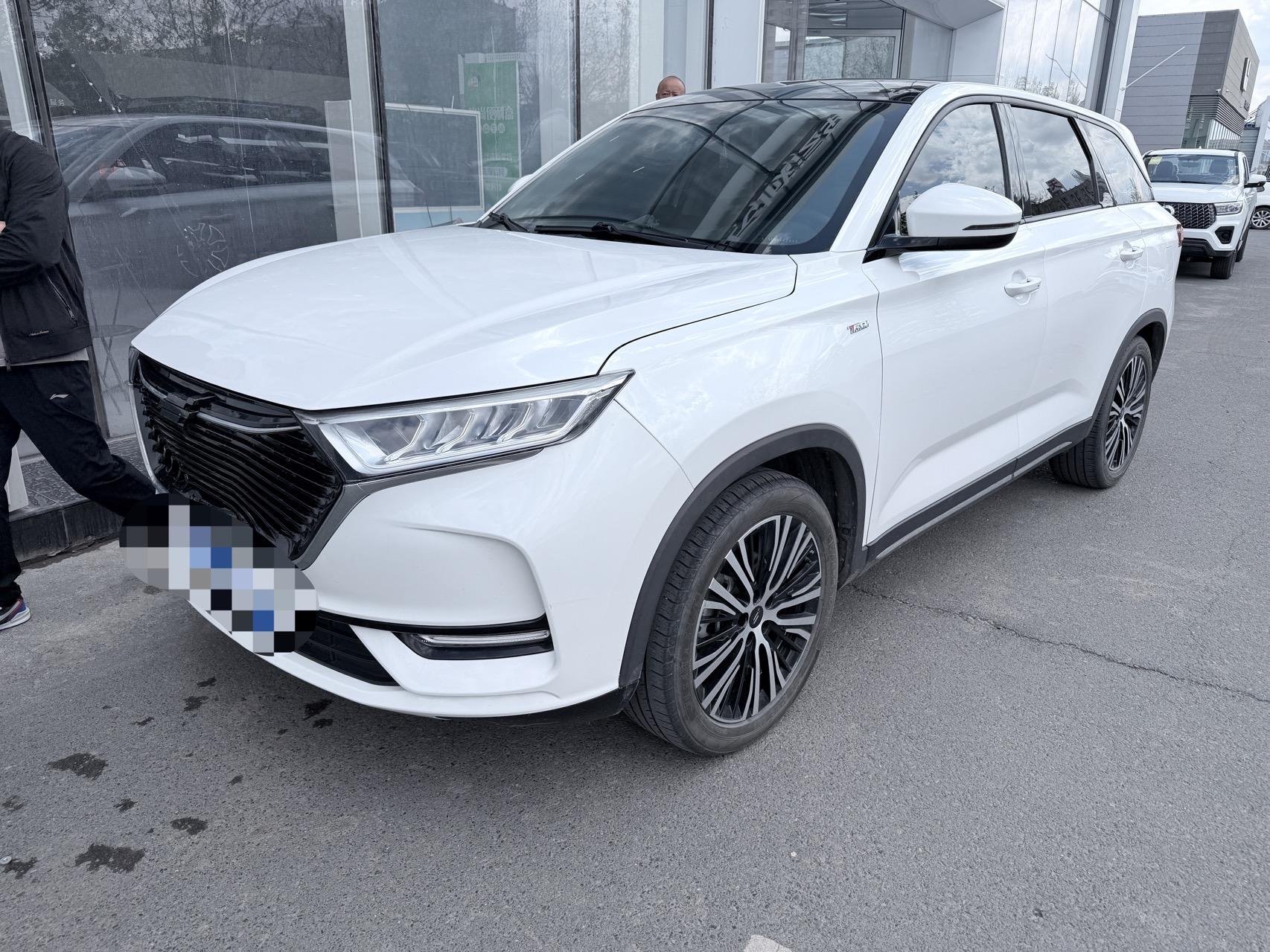 ChangAn Oshan X7 2020 1.5T Auto Luxury Model