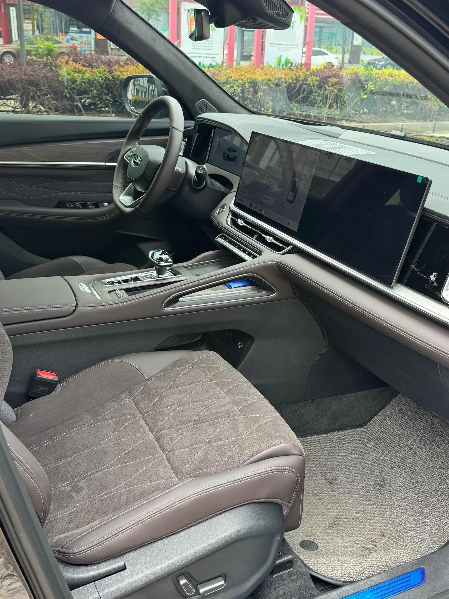 Geely 2026 XingyueL (Monjaro) 2.0TD Oriental Yao Lanxing Edition Automatic 6