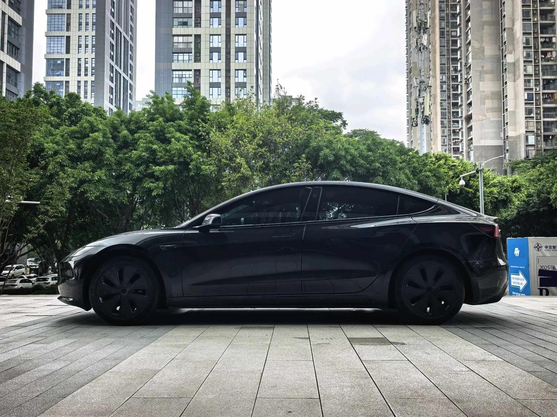 Model 3 2023 Rear-Wheel Drive Edition 2