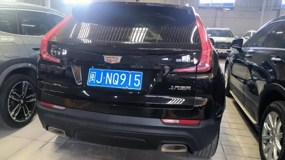 Cadillac XT4 2021 28T Two-Drive Leading Model 6