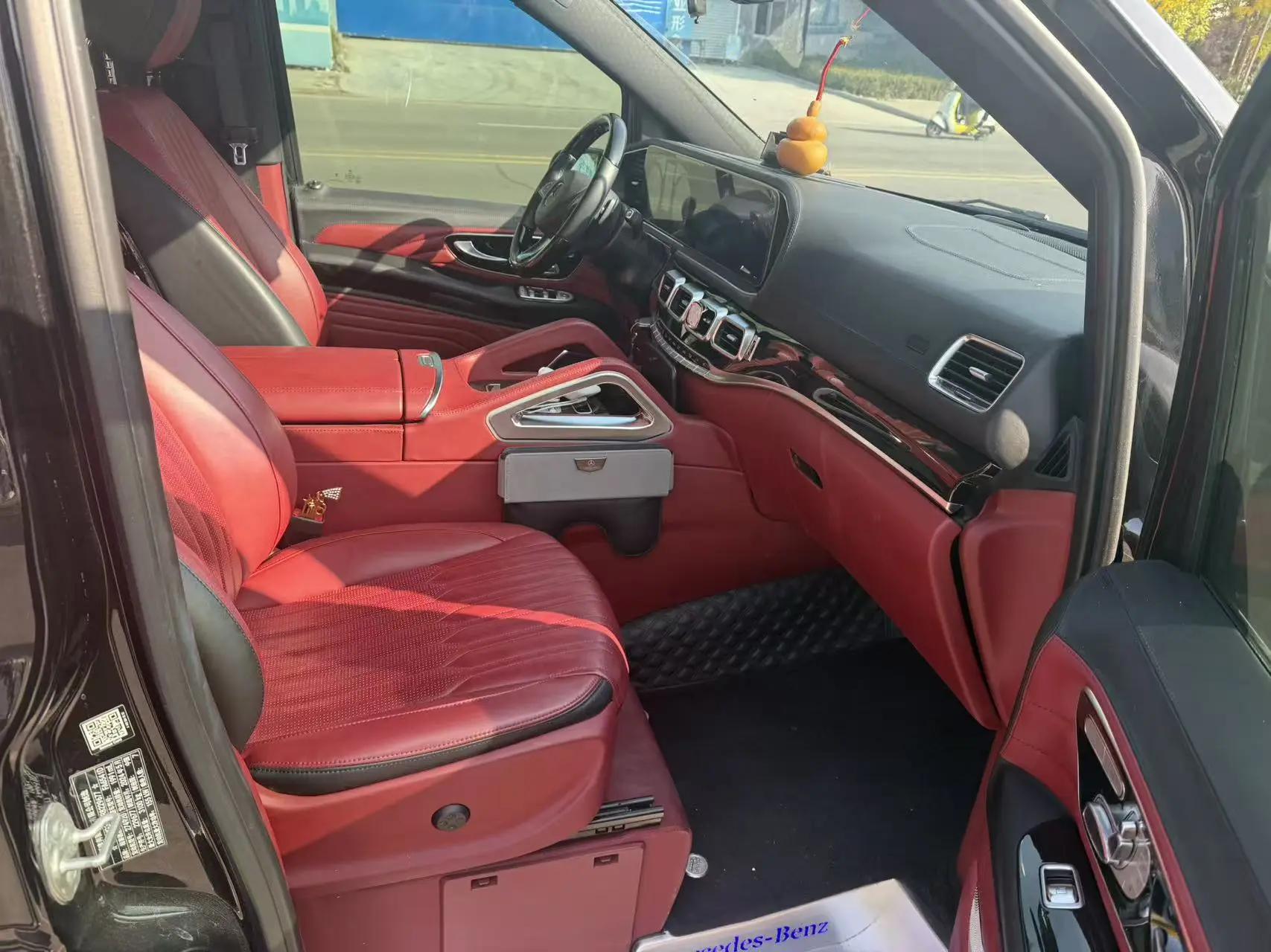 Mercedes Benz 2023 V-Class 2.0T Business Edition 7-Seater Automatic 9