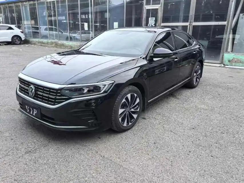 Open image lightbox: Passat 2023 280TSI Elite Edition