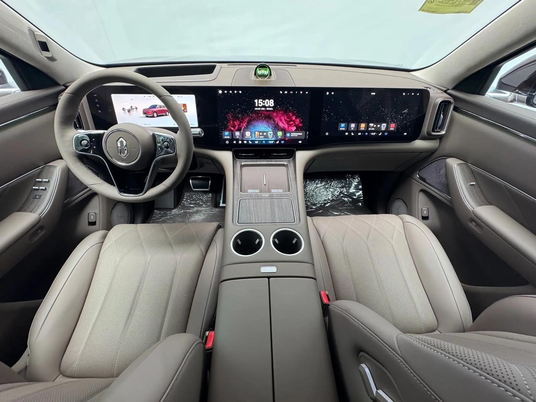 AITO M8 2025 extended range Max version 53.4kWh 6-seat version 9