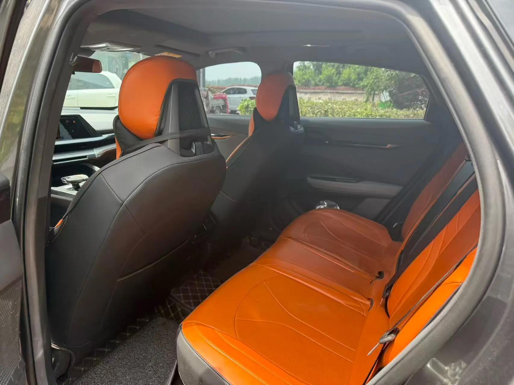 ChangAn UNI-V 2022 1.5T Honorable Model 3