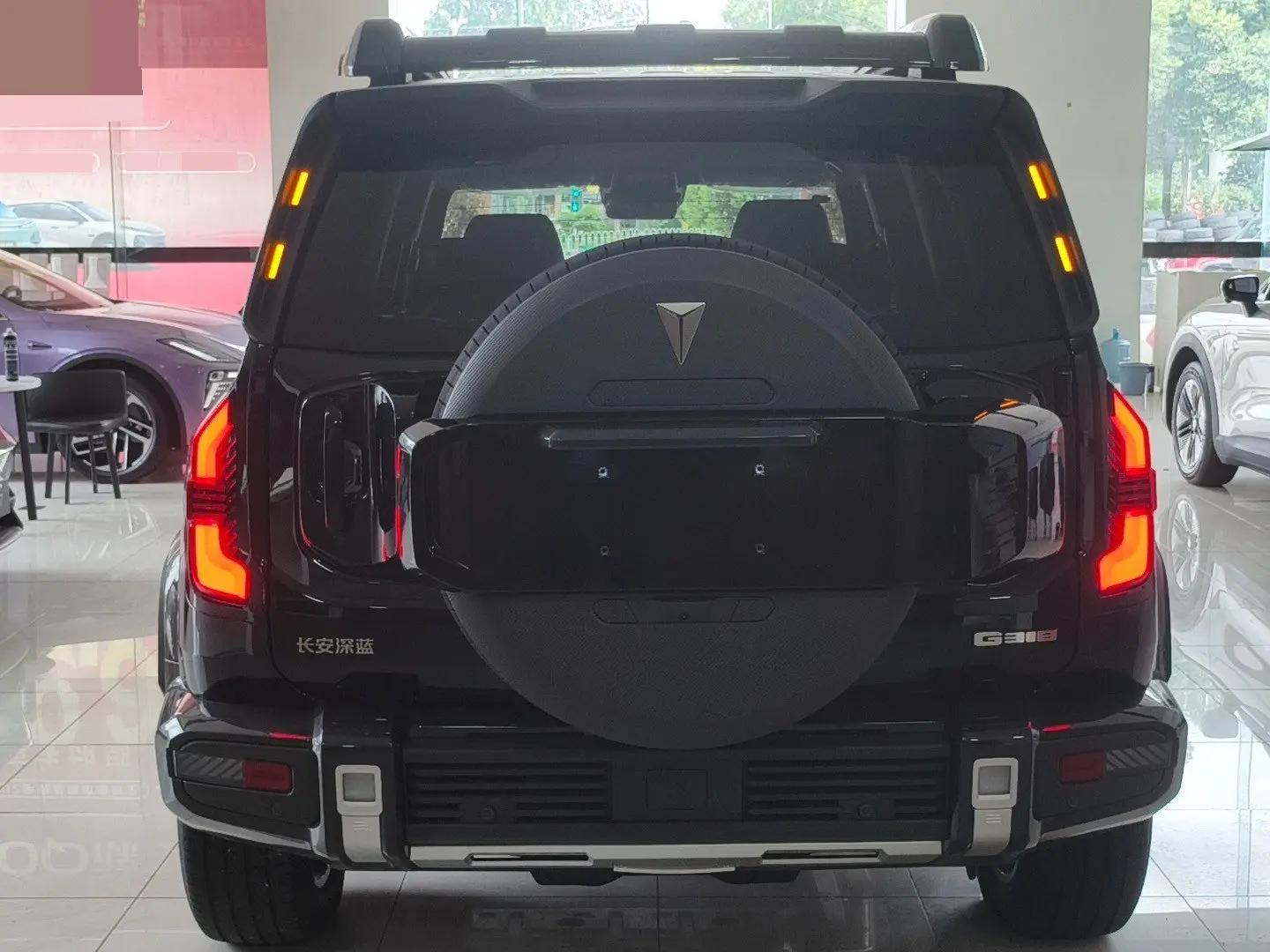 ChangAn Deepal 2025 G318 Worry-Free Crossing Edition Four-Wheel Drive Secret Realm Edition Automatic 3