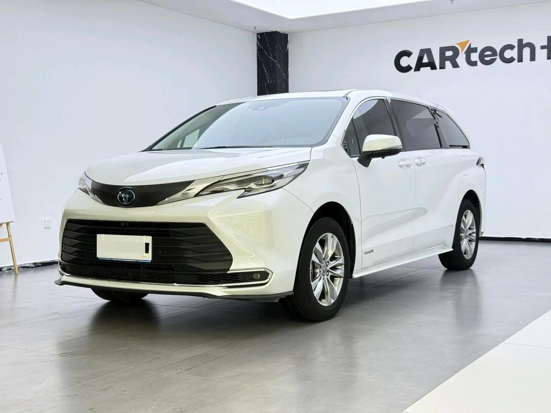 Toyota 2024 Sienna 2.5 CVT Comfort Edition Automatic