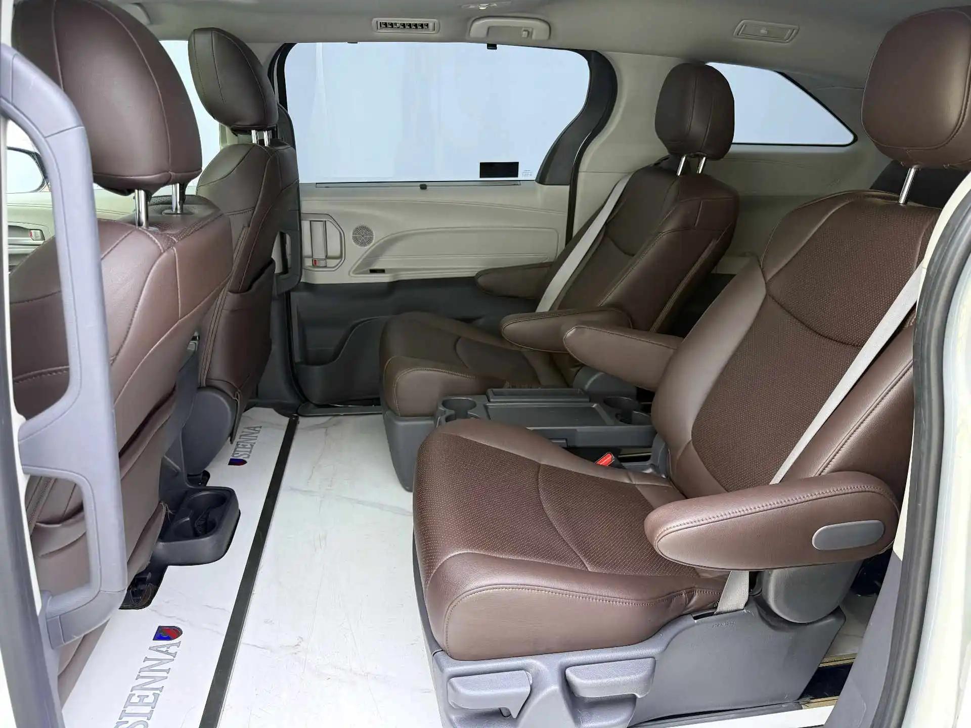 Toyota 2024 Sienna 2.5 CVT Comfort Edition Automatic 5
