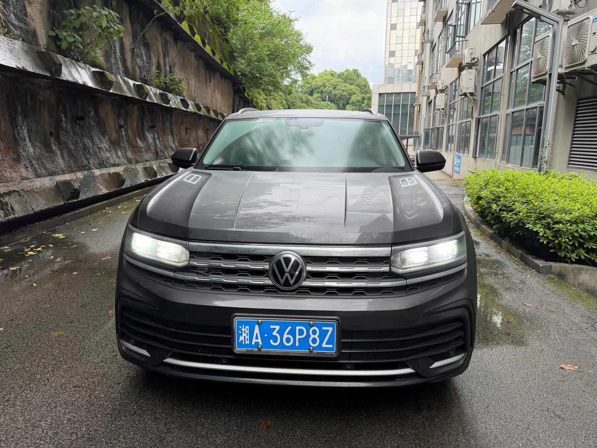 Touang 2022 330TSI Two-Drive Deluxe Edition 2