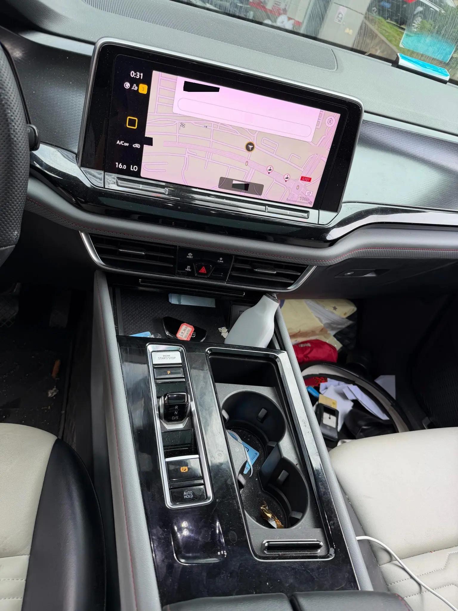 Touang 2022 330TSI Two-Drive Deluxe Edition 7