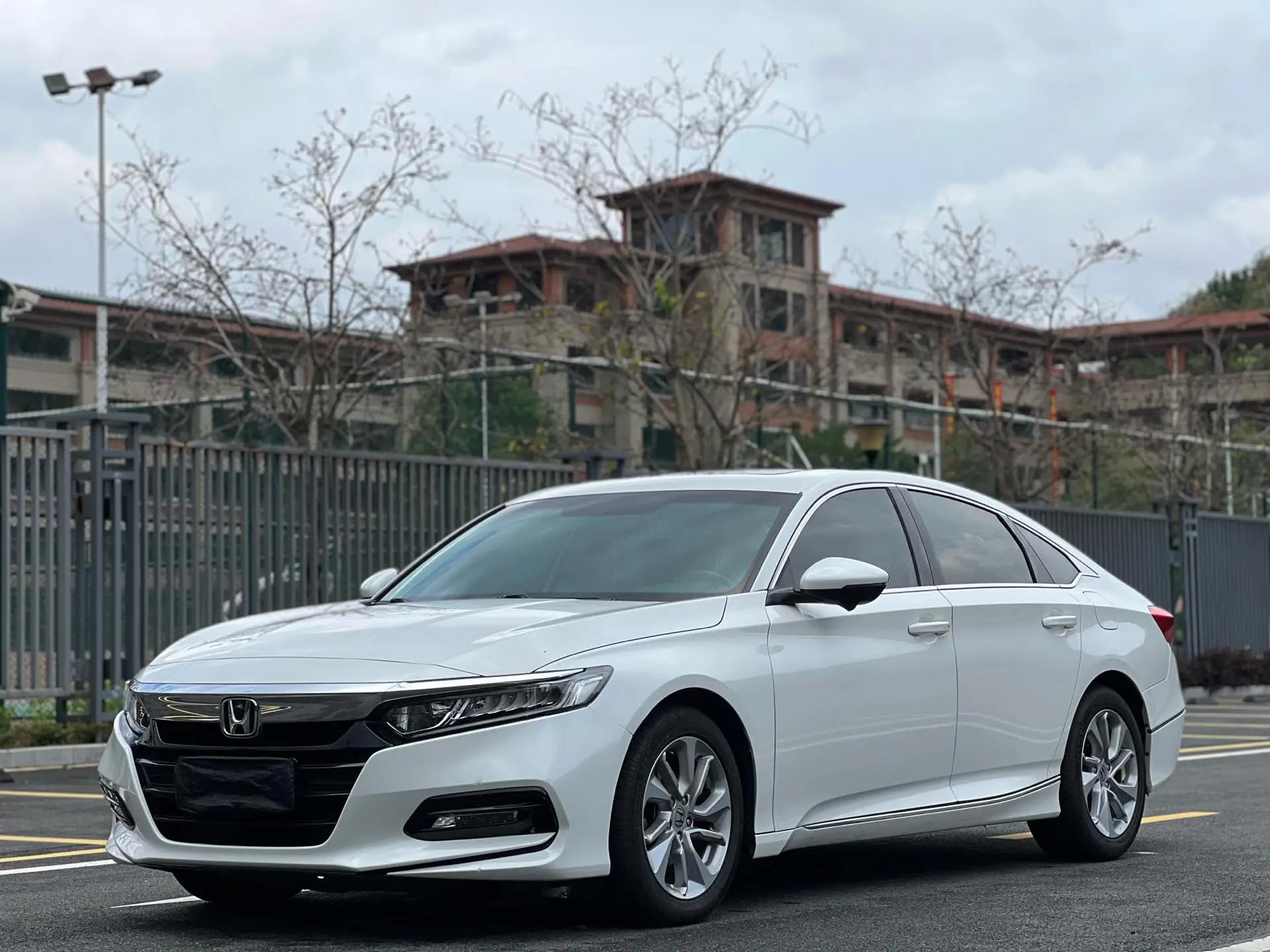 Open image lightbox: Accord 2018 260TURBO Elite Edition National V