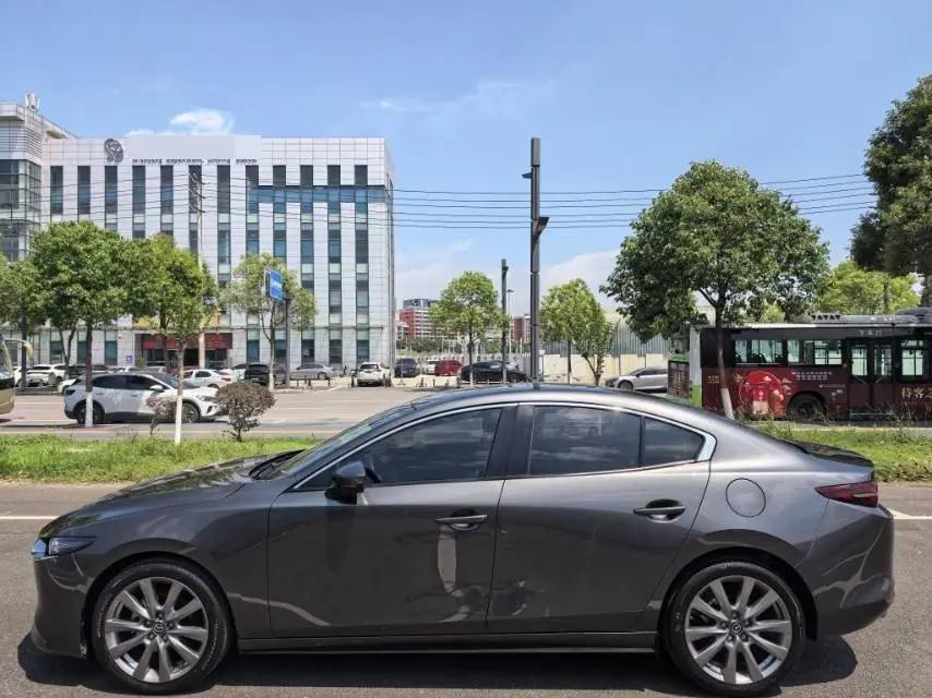 Mazda 3 Oncorsela 2021 2.0L Auto Quality Edition 3