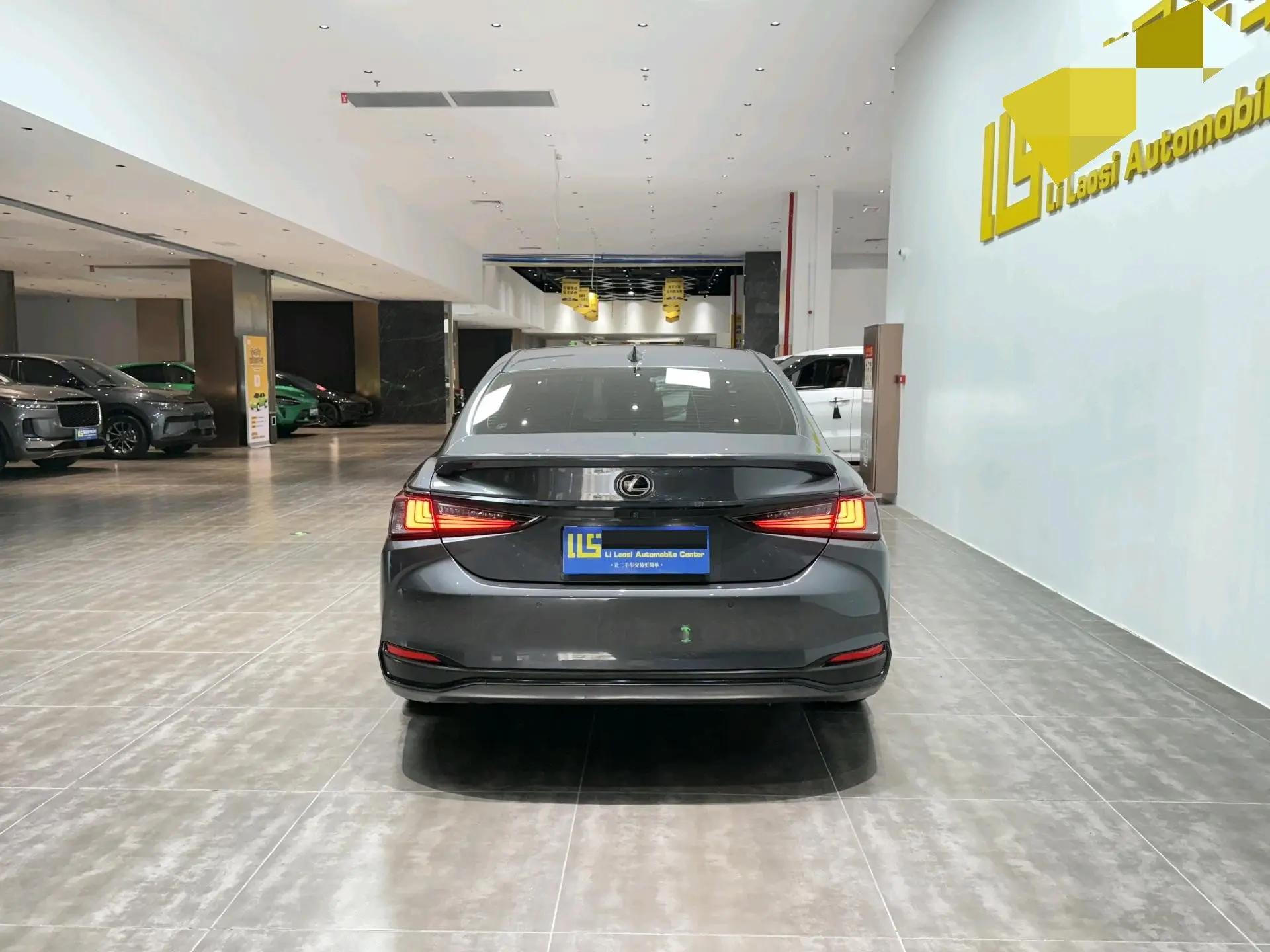 Lexus ES 2022 200 Excellence Edition 5